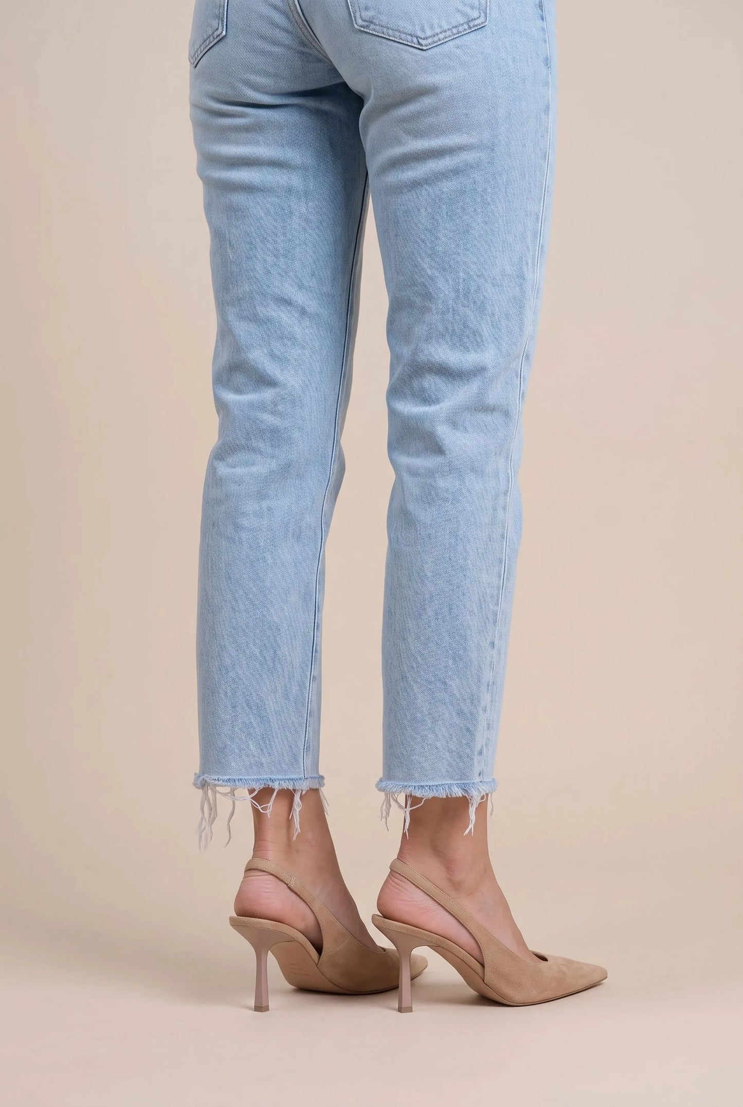 Elevys | Spitz Zulaufende Slingback-Pumps