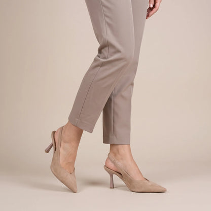 Elevys | Spitz Zulaufende Slingback-Pumps