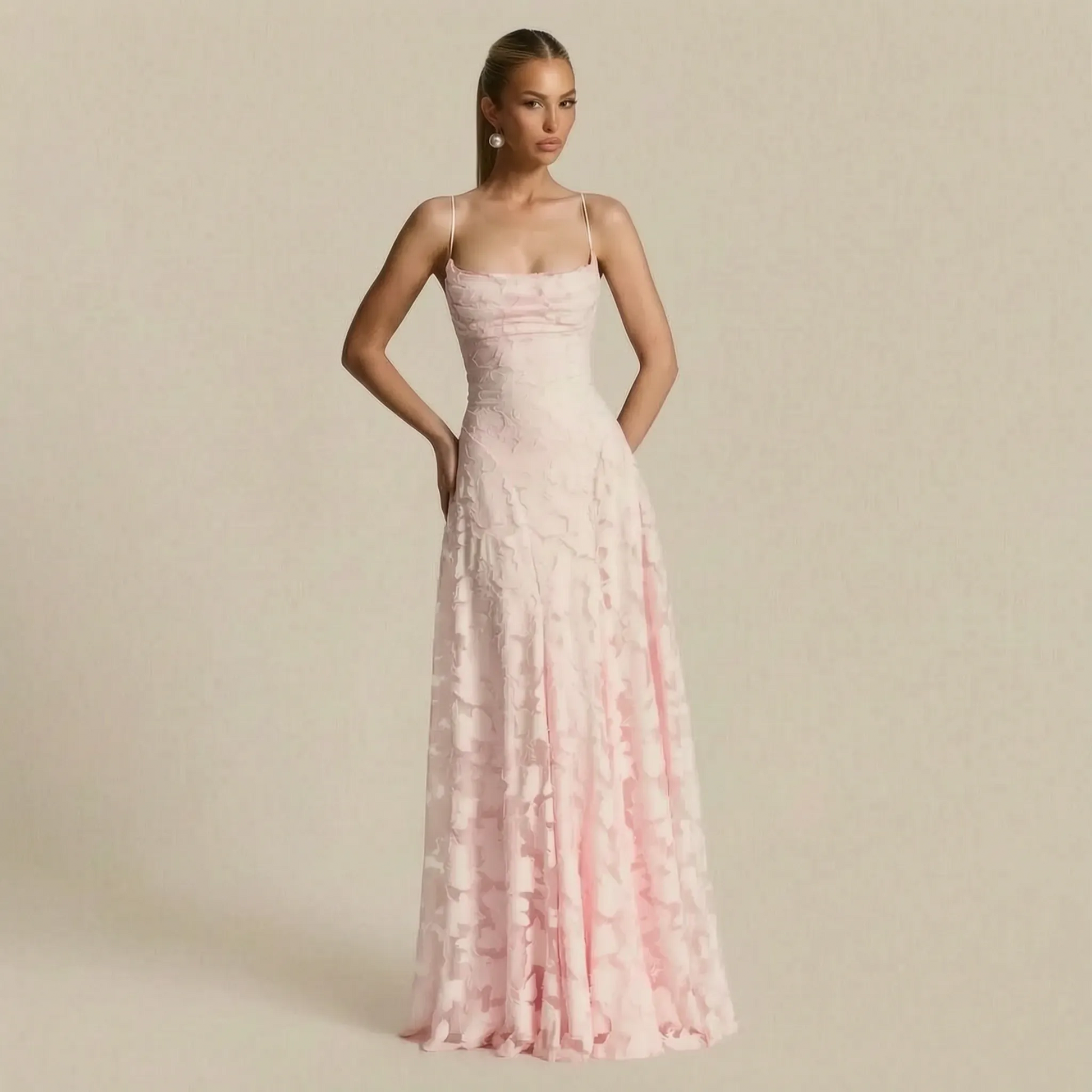 Evanna | Bodenlanges Ärmelloses Maxikleid Mit Floraler Struktur