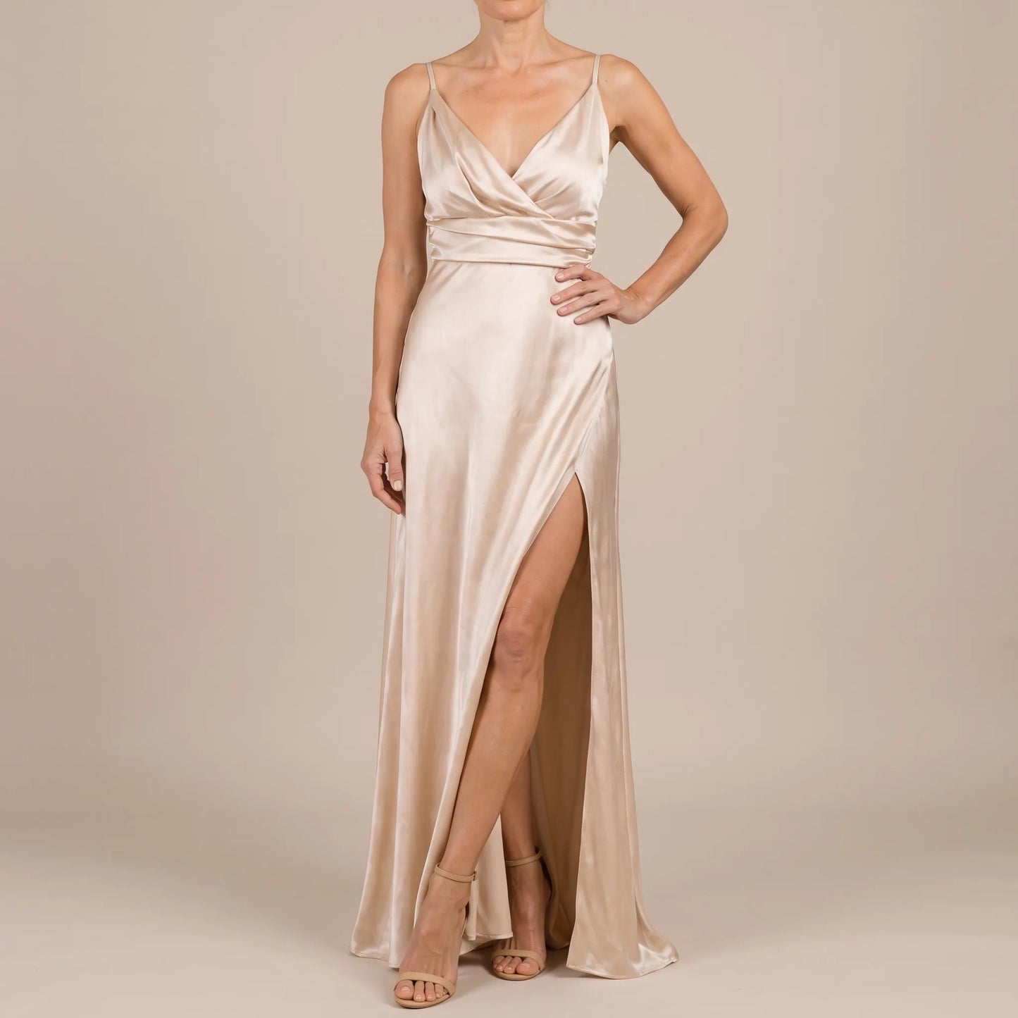 Evelia | Langes Abendkleid Mit Beinschlitz