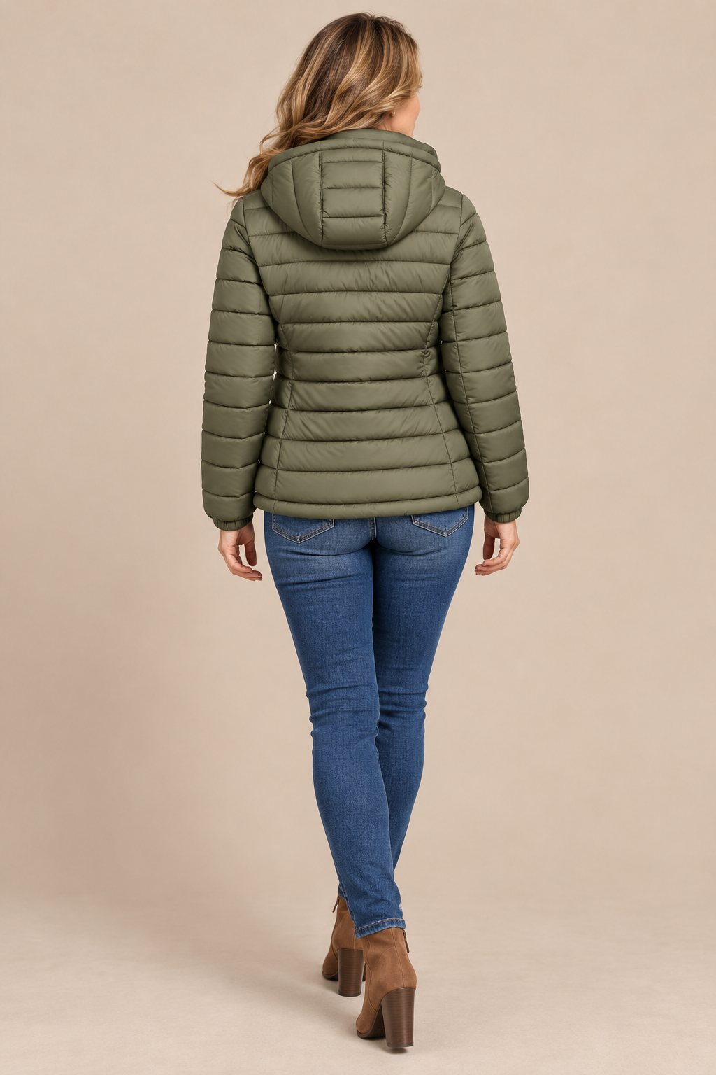 Evelisse | Steppjacke Damen mit Kapuze und weichem Innenfutter