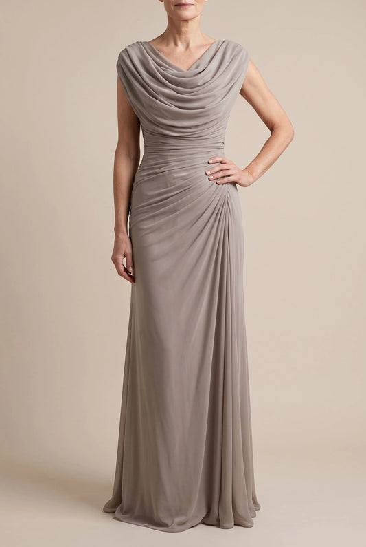 Evengrace | Elegantes Bodenlanges Maxikleid Mit Raffung