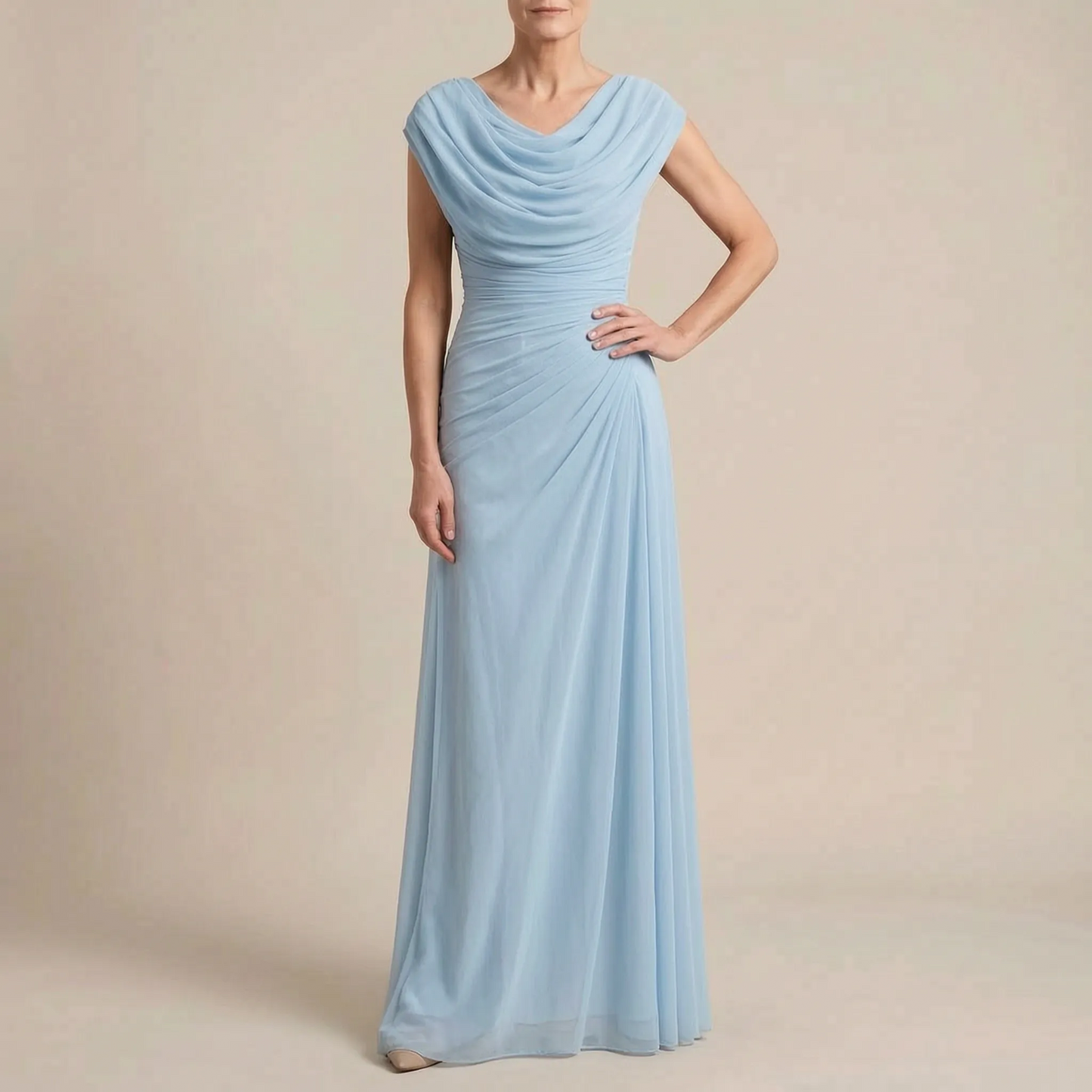 Evengrace | Elegantes Bodenlanges Maxikleid Mit Raffung