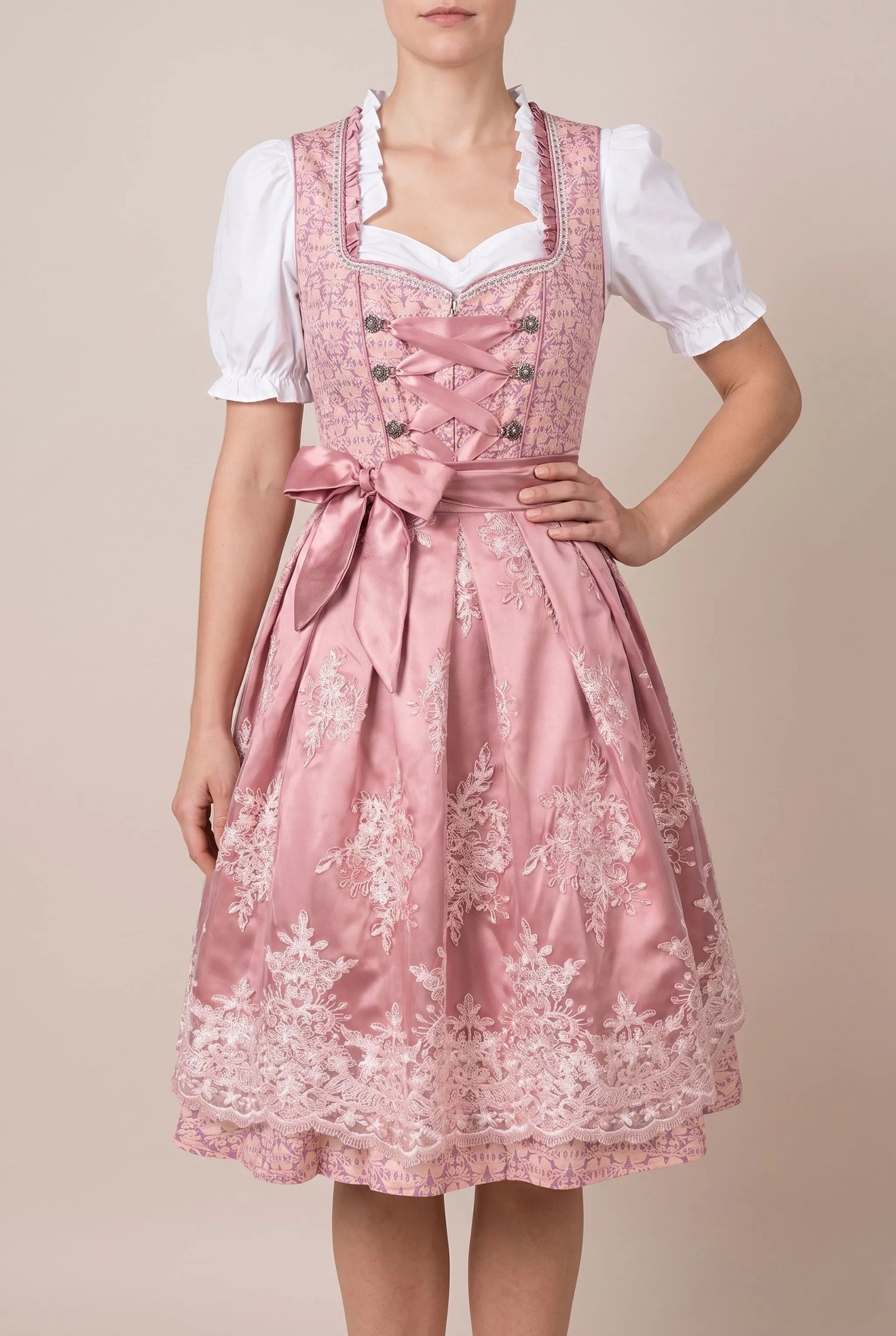 Fesoria | Klassisches Dreiteiliges Dirndl