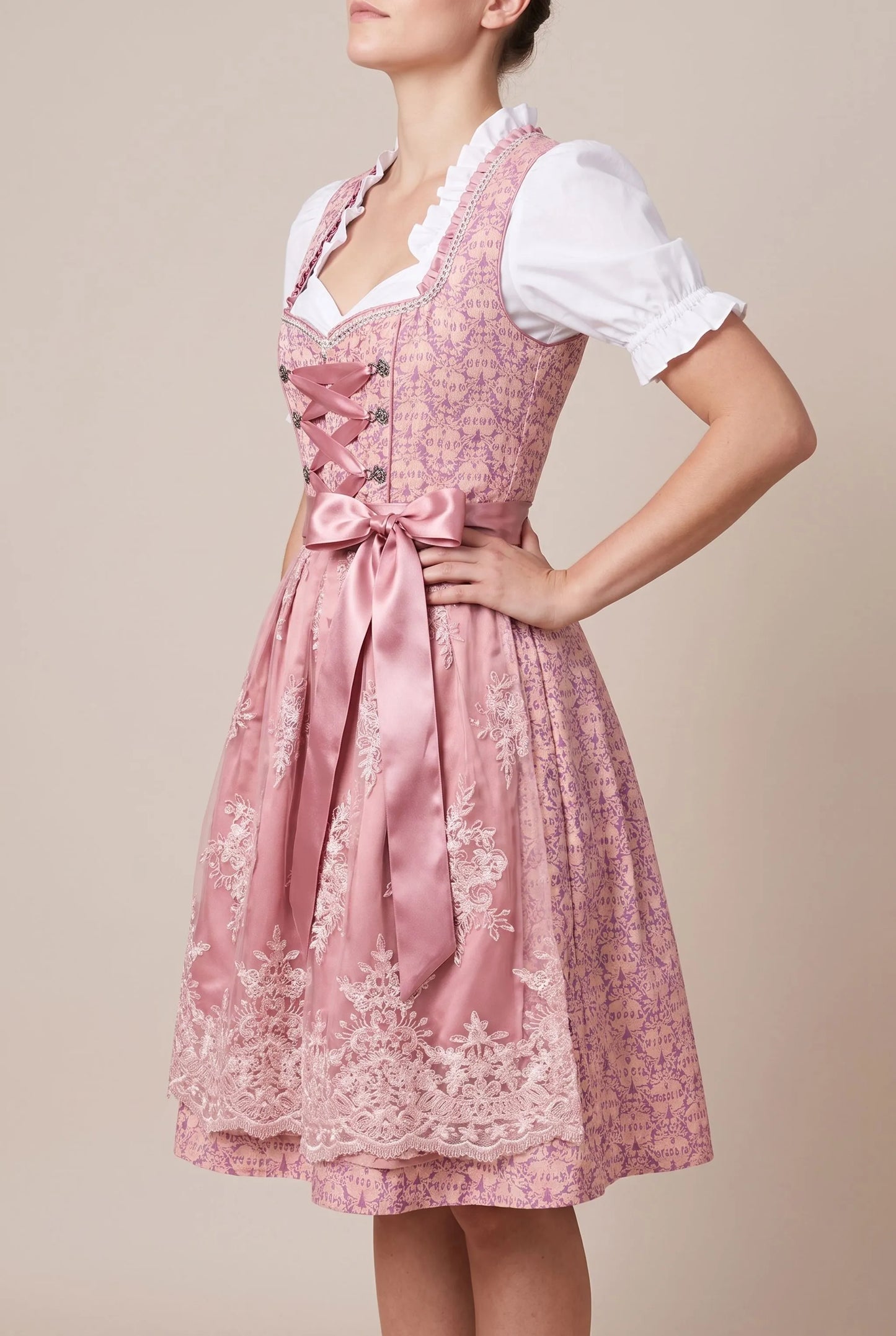 Fesoria | Klassisches Dreiteiliges Dirndl
