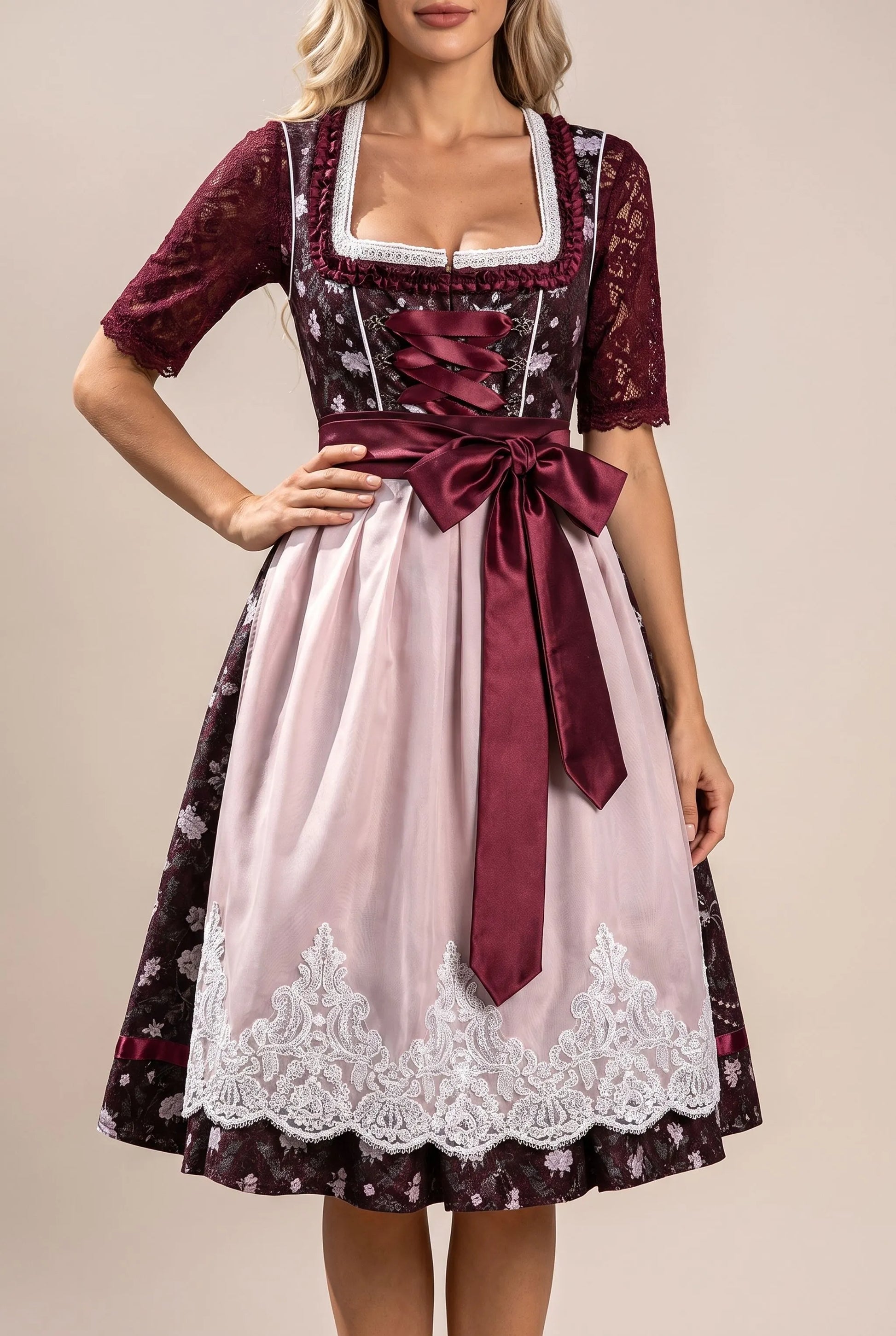 FestDress | Traditionelles Dirndl Mit Floralem Muster