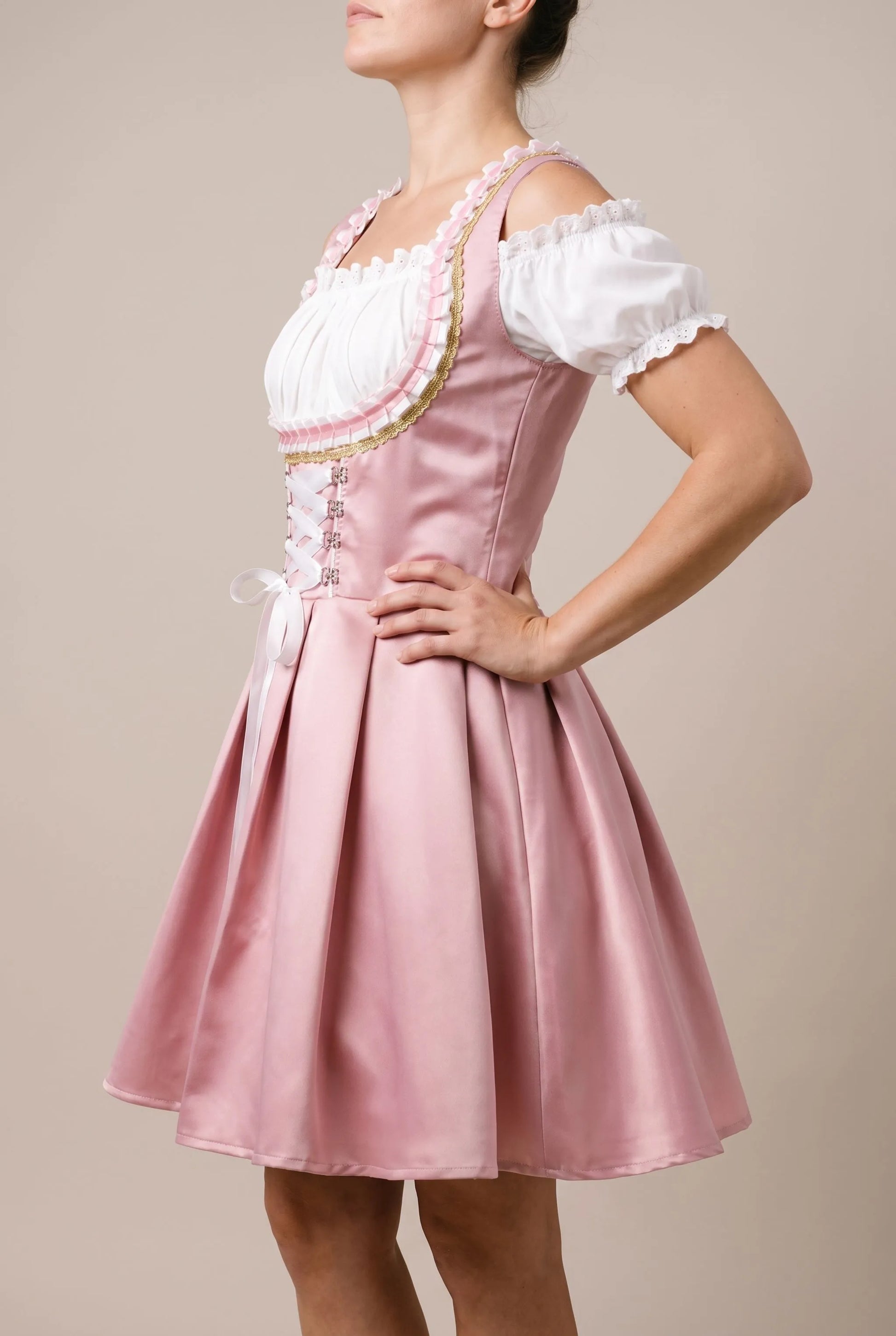 FestGlow | Festliches Rosafarbenes Dirndl