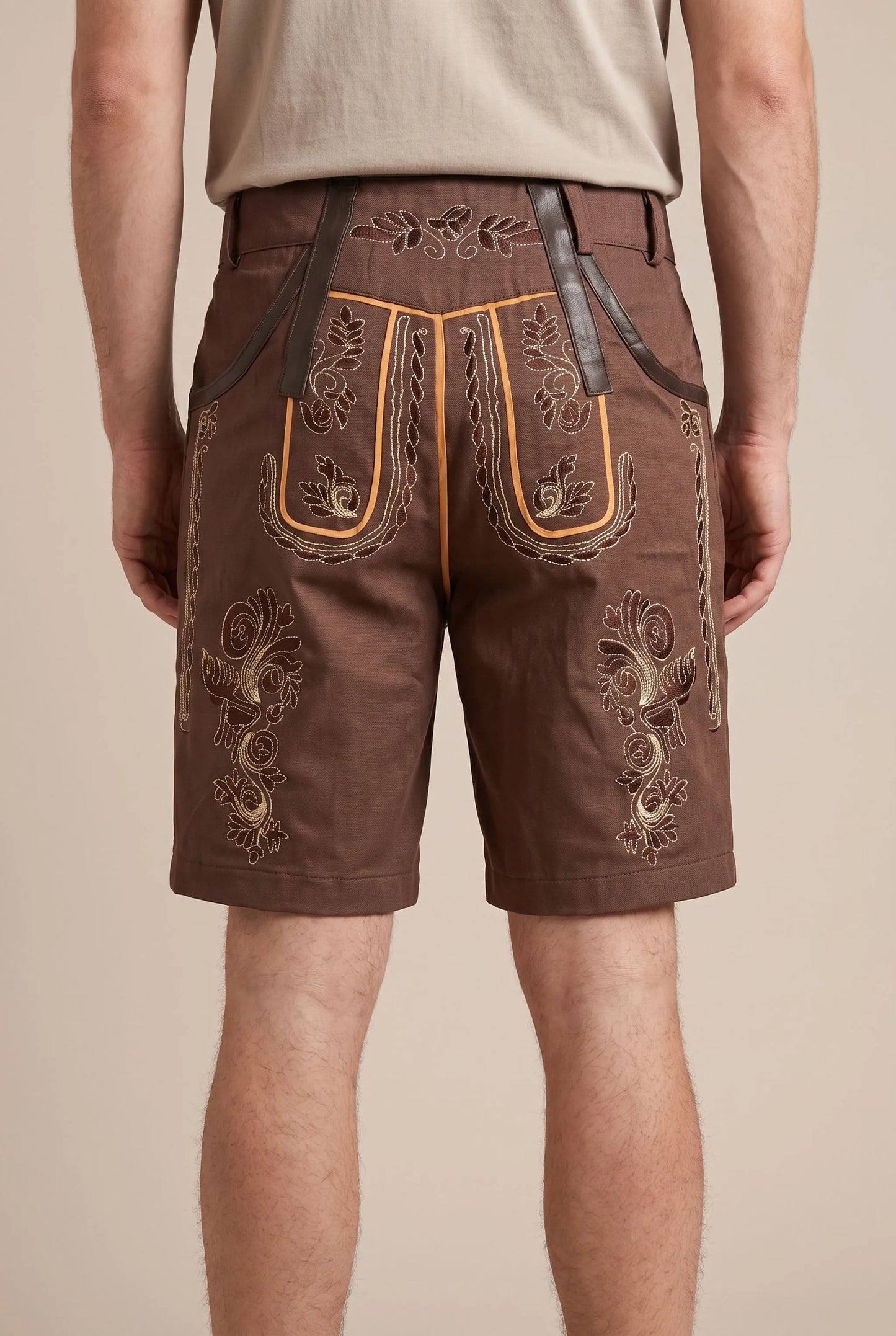 Festaro | Traditionell Bestickte Kurze Trachtenhose