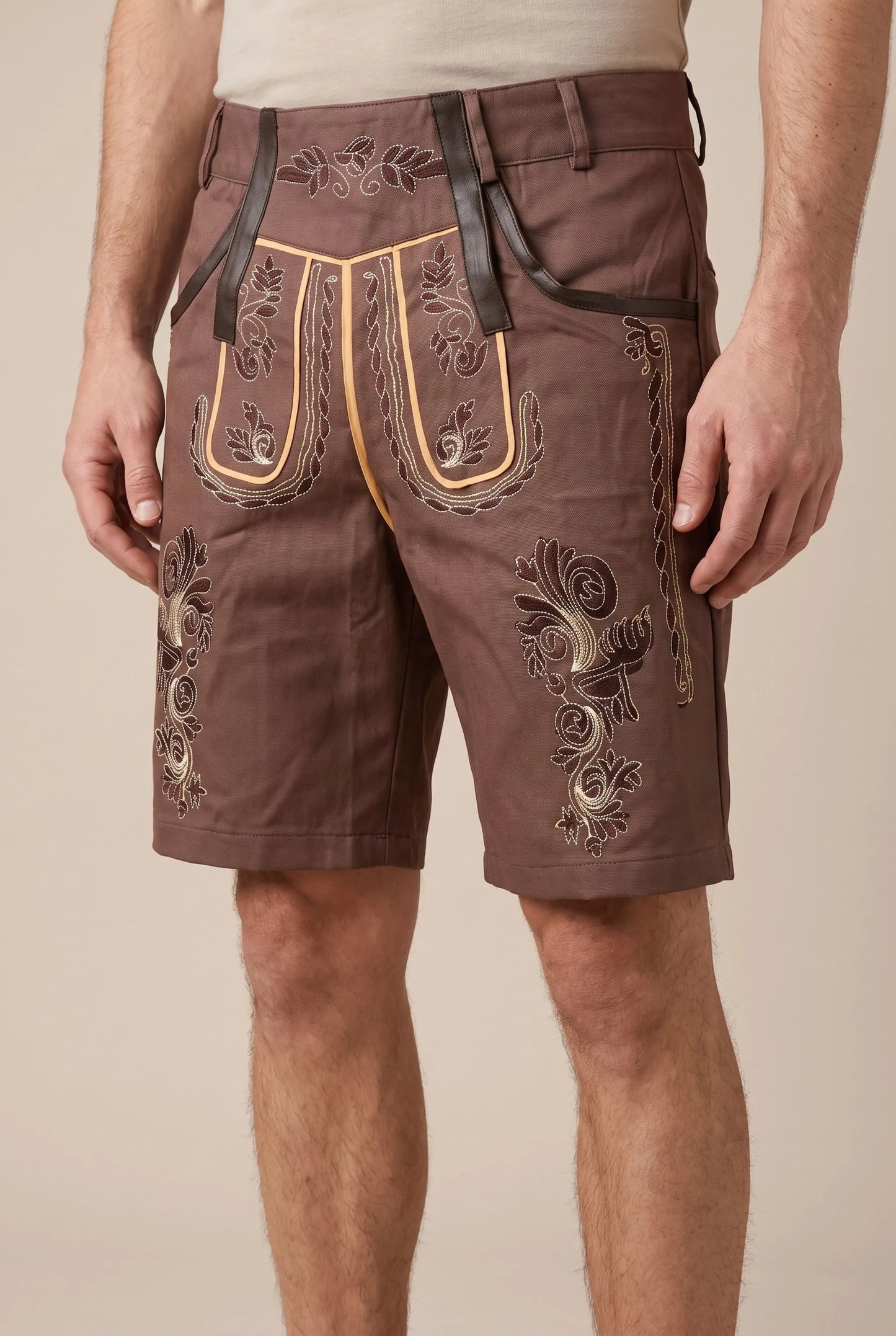 Festaro | Traditionell Bestickte Kurze Trachtenhose