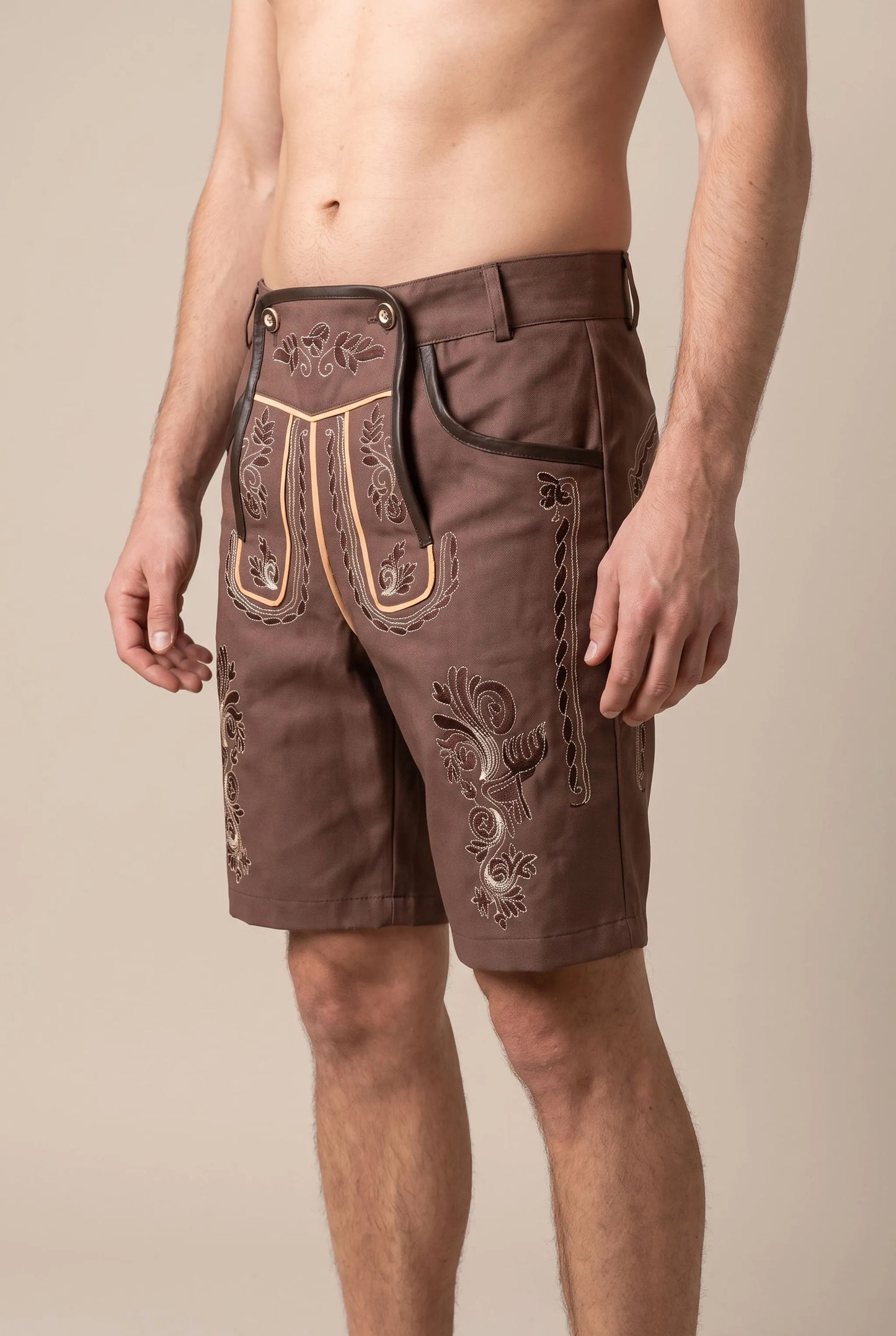 Festaro | Traditionell Bestickte Kurze Trachtenhose