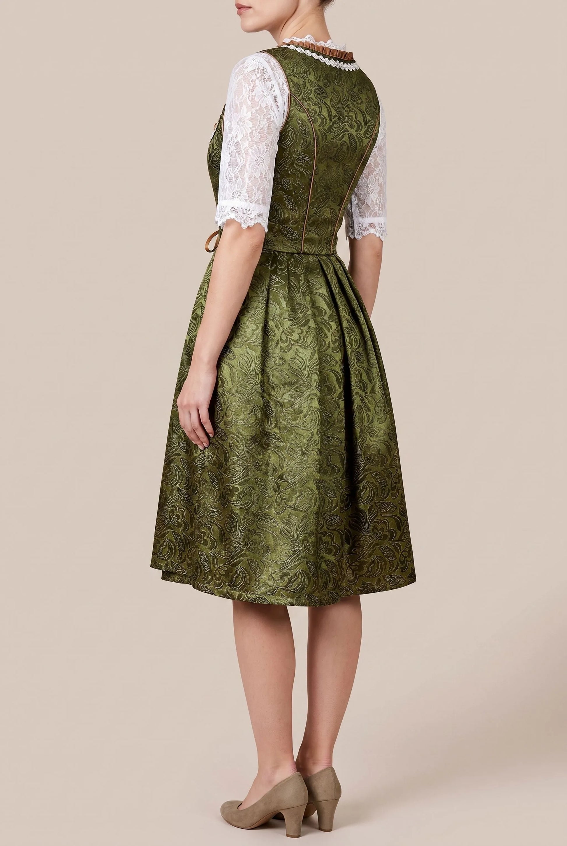 Festivy | Klassisches Grünes Dirndl Mit Floralem Muster
