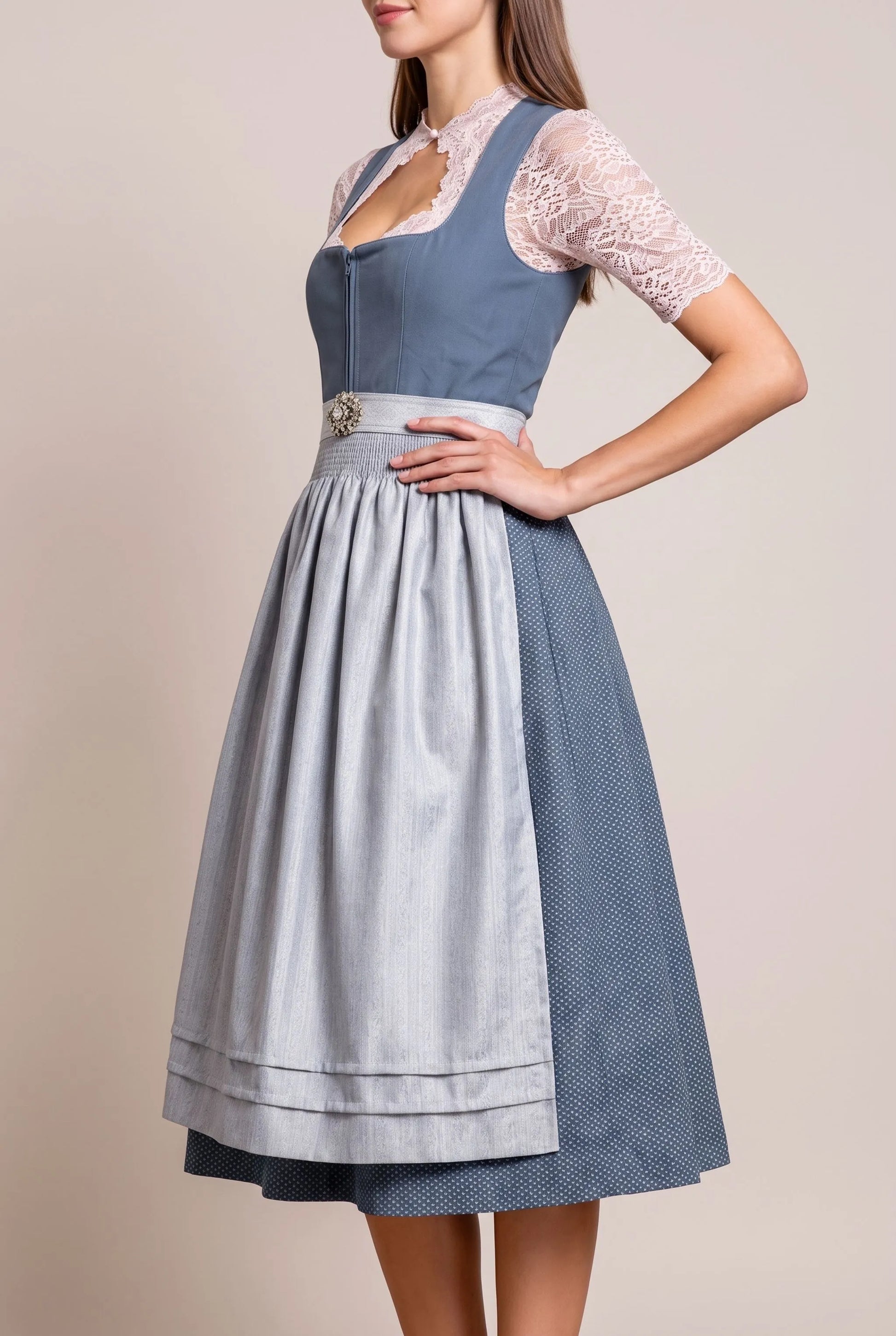 Festwyn | Klassisches Knielanges Dirndl