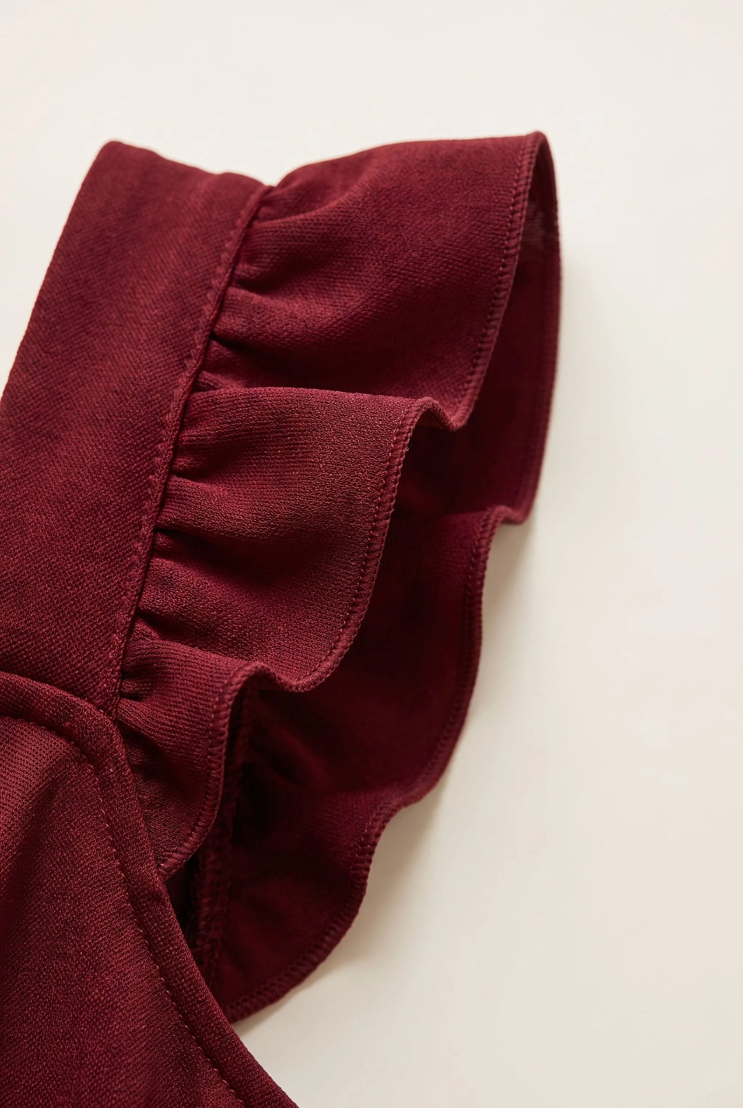 Flaris | Elegantes Sommerkleid Mit Gerüschten Trägern