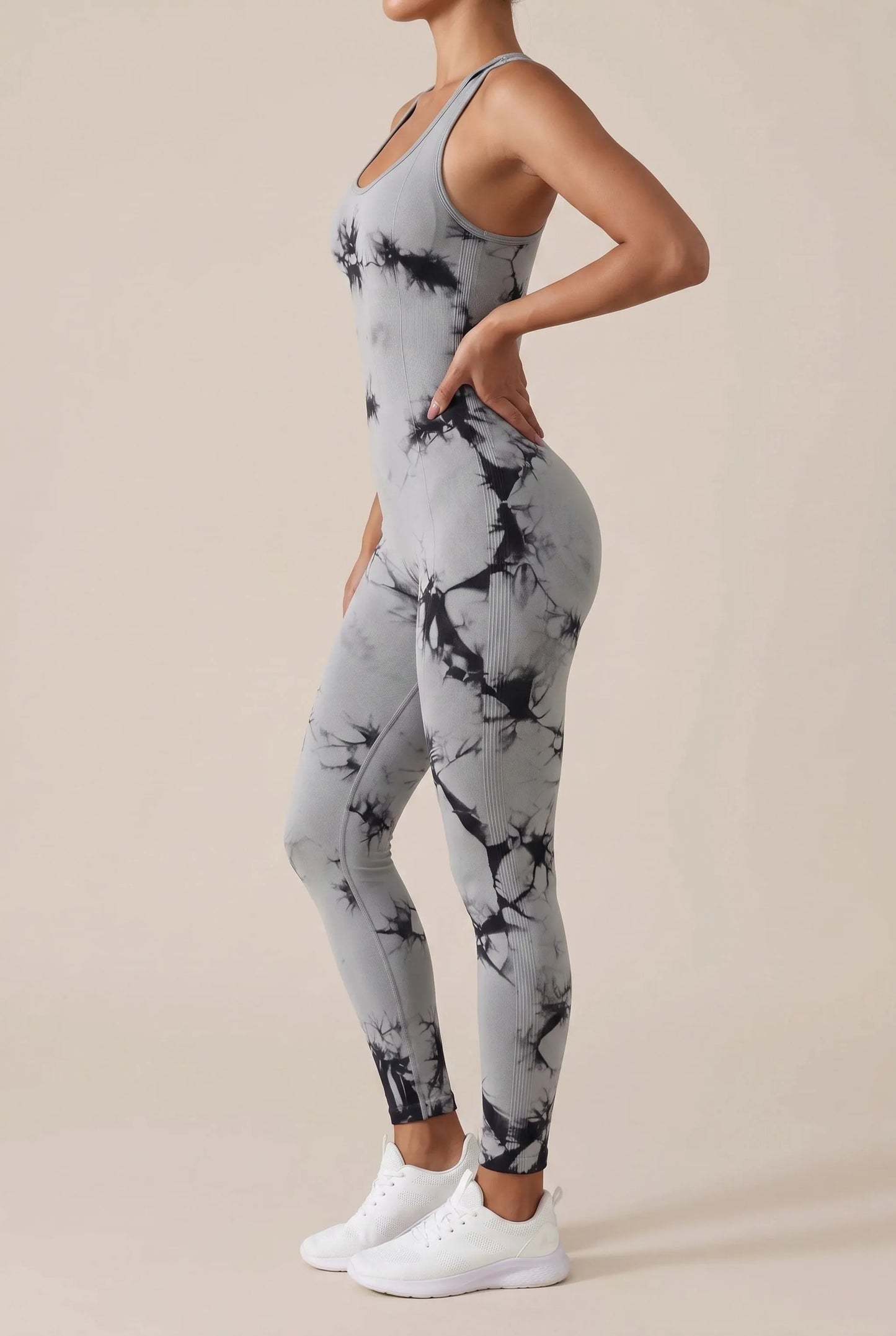 Flexsuit | Figurbetonter Trainings-Jumpsuit