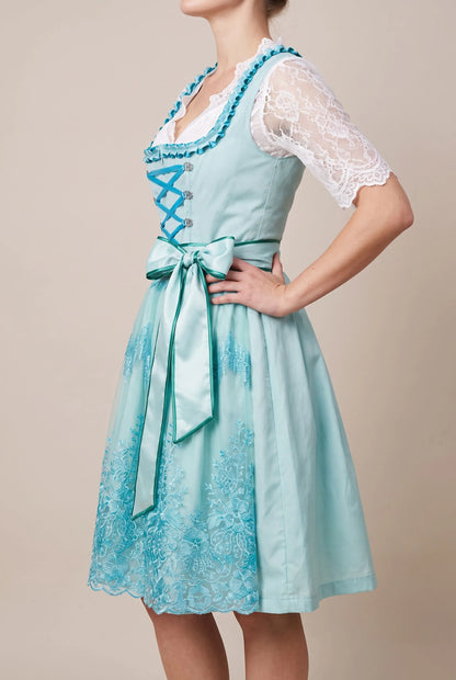 FloralBreeze | Traditionelles Dirndl Mit Floraler Schürze