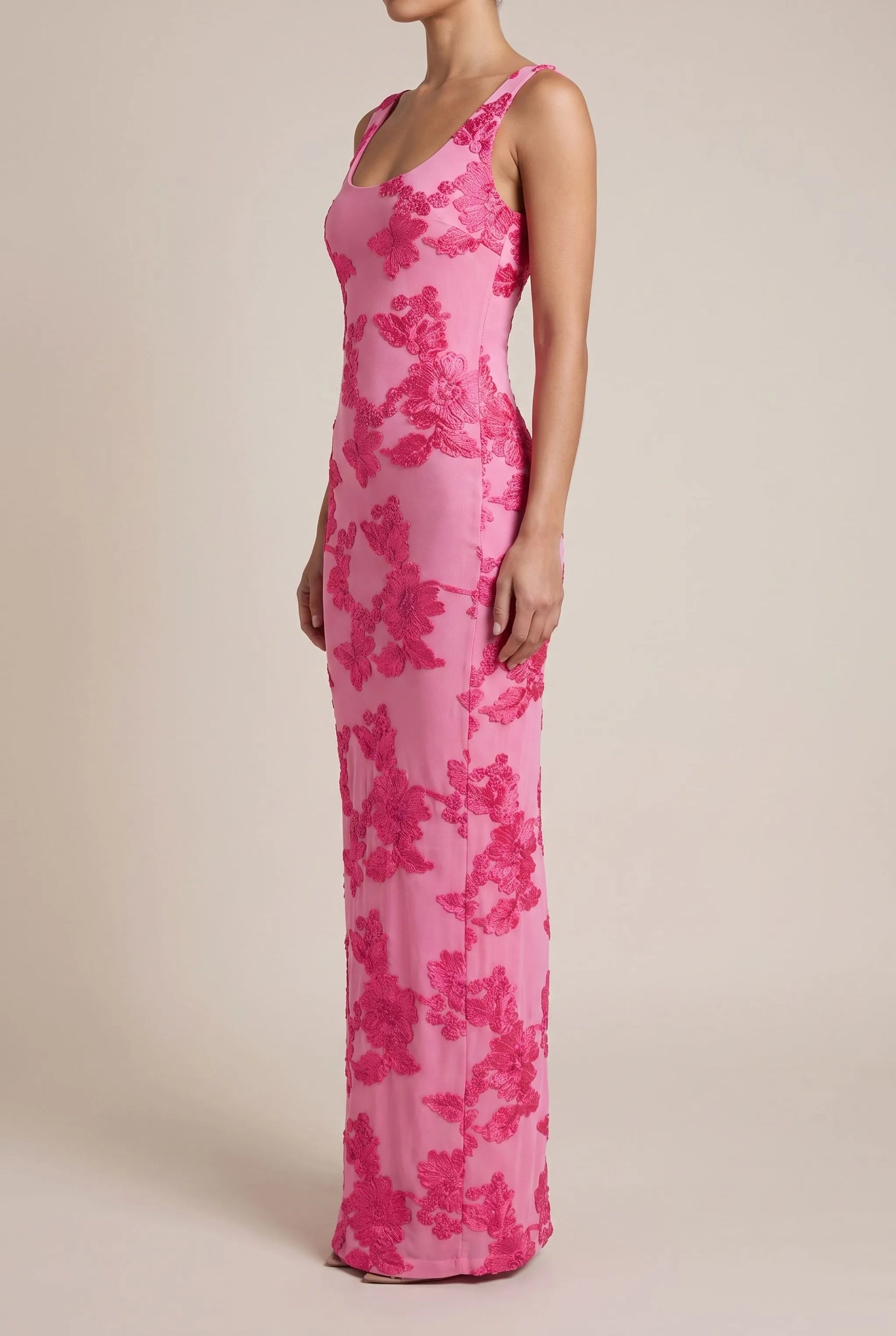 Florana | Ärmelloses Maxikleid Mit Blumen