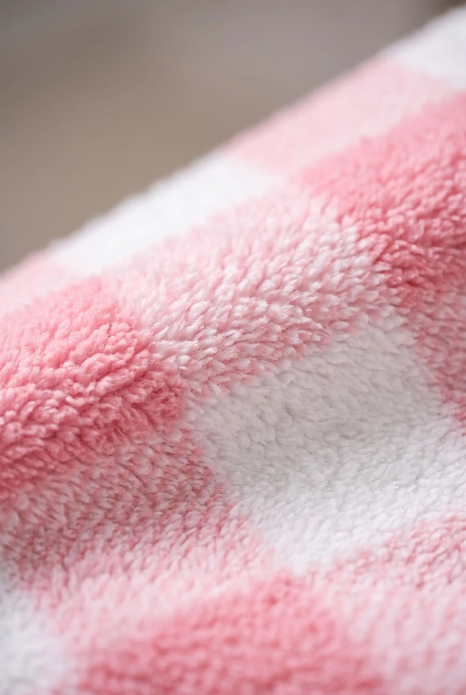 FluffPlaid | Kuschelige Plüschjacke Mit Karomuster