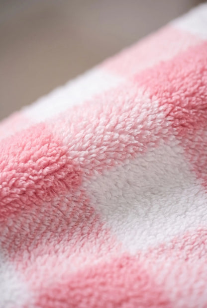 FluffPlaid | Kuschelige Plüschjacke Mit Karomuster