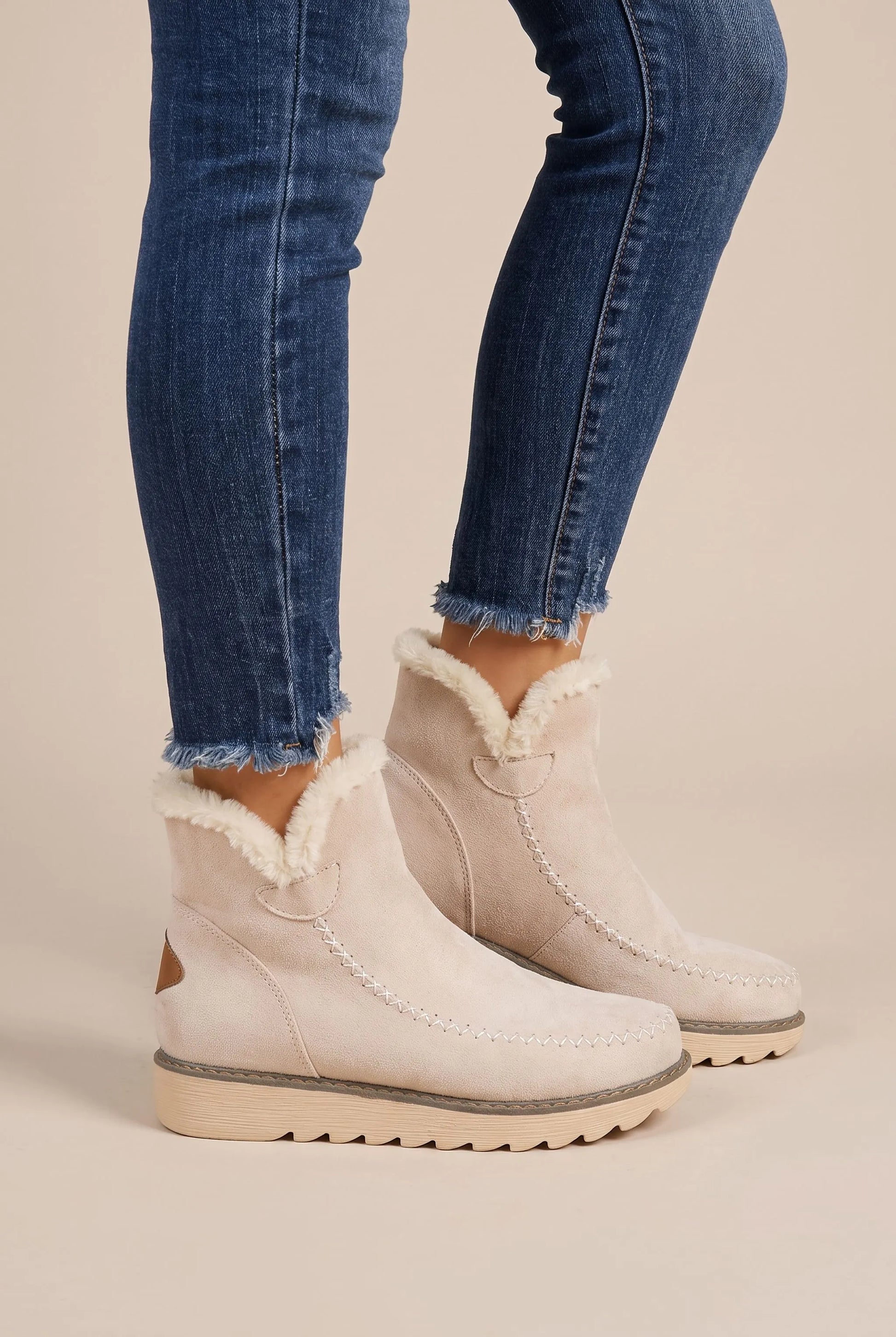 FrostWalk | Lässige Gefütterte Winterstiefel