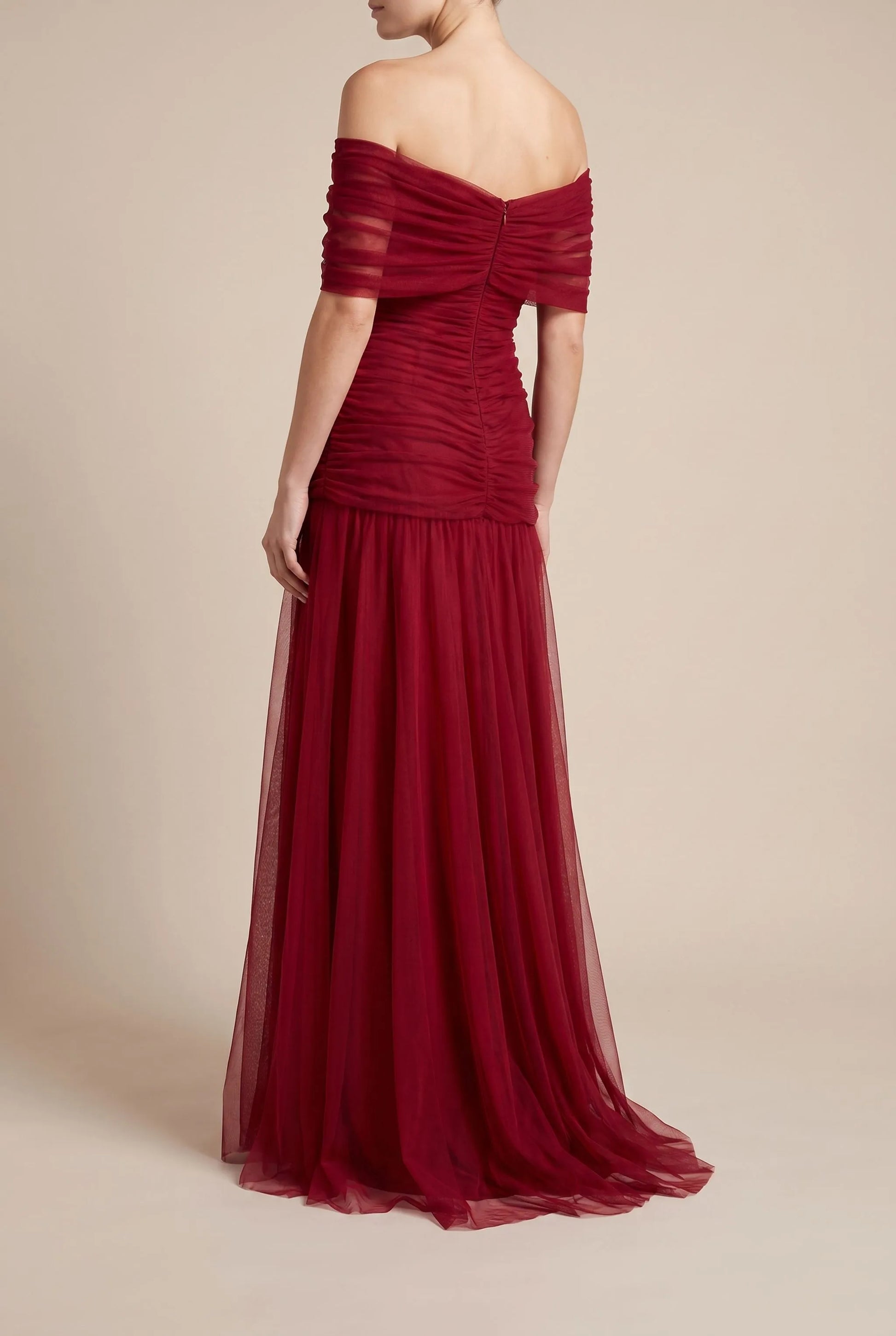 Galaura | Elegantes Maxikleid Mit V-Ausschnitt