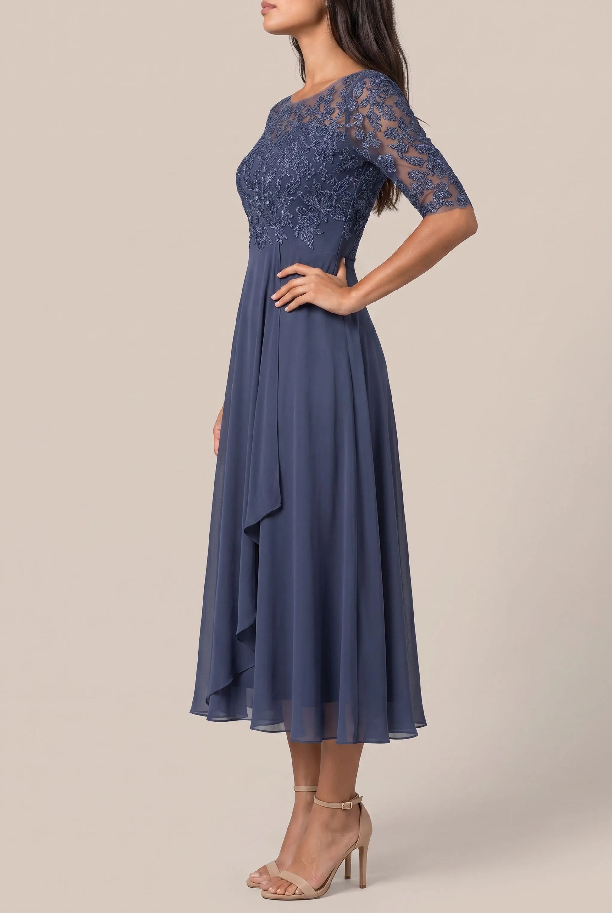 Galissa | Elegantes Dunkelblaues Abendkleid Mit Verzierten Ärmeln