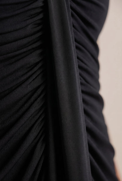 Glamoris | Figurbetontes Langes Schwarzes Abendkleid