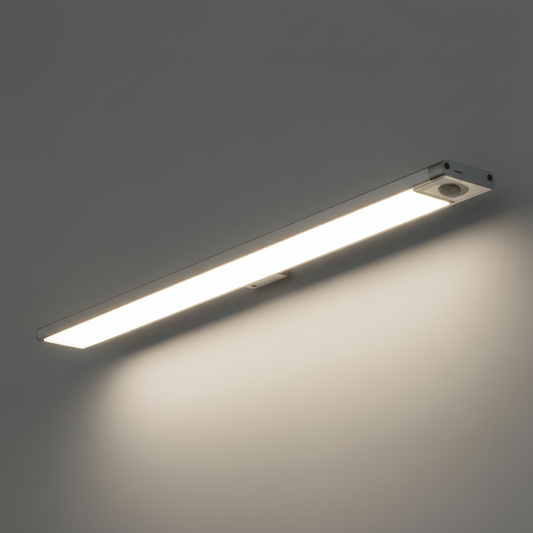 IllumiSense | Luce LED Ricaricabile con Sensore di Movimento
