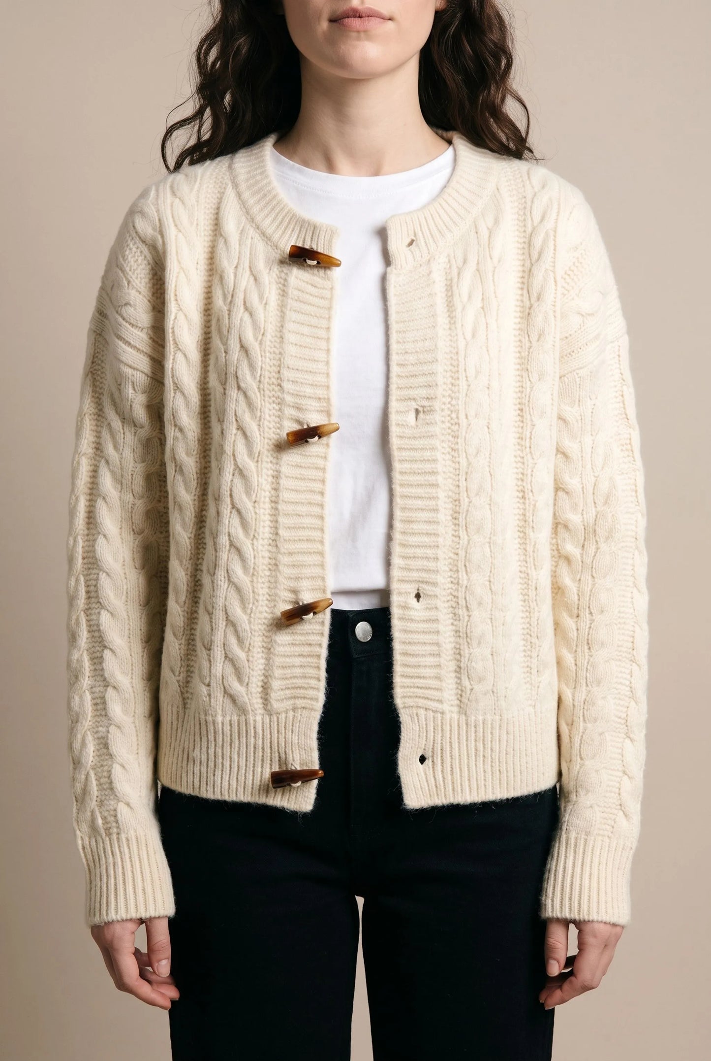 Knitrova | Grob Gestrickte Kurze Strickjacke