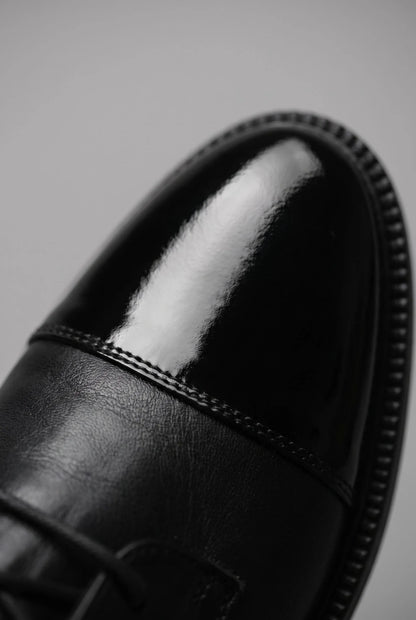 LuminaBoot | Elegante Damen Schnürstiefeletten