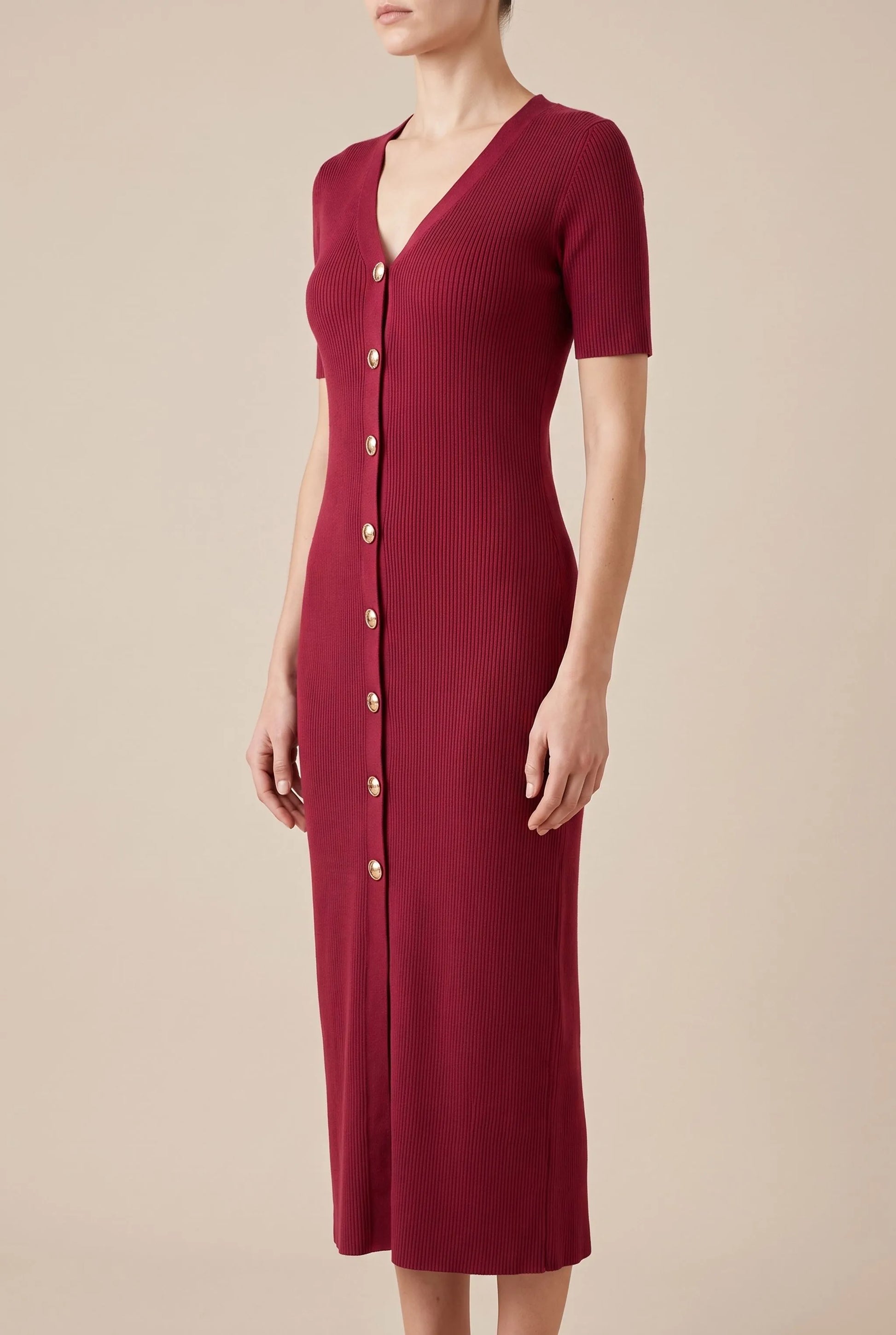 LuminaDress | Langes V-Ausschnitt Strickkleid