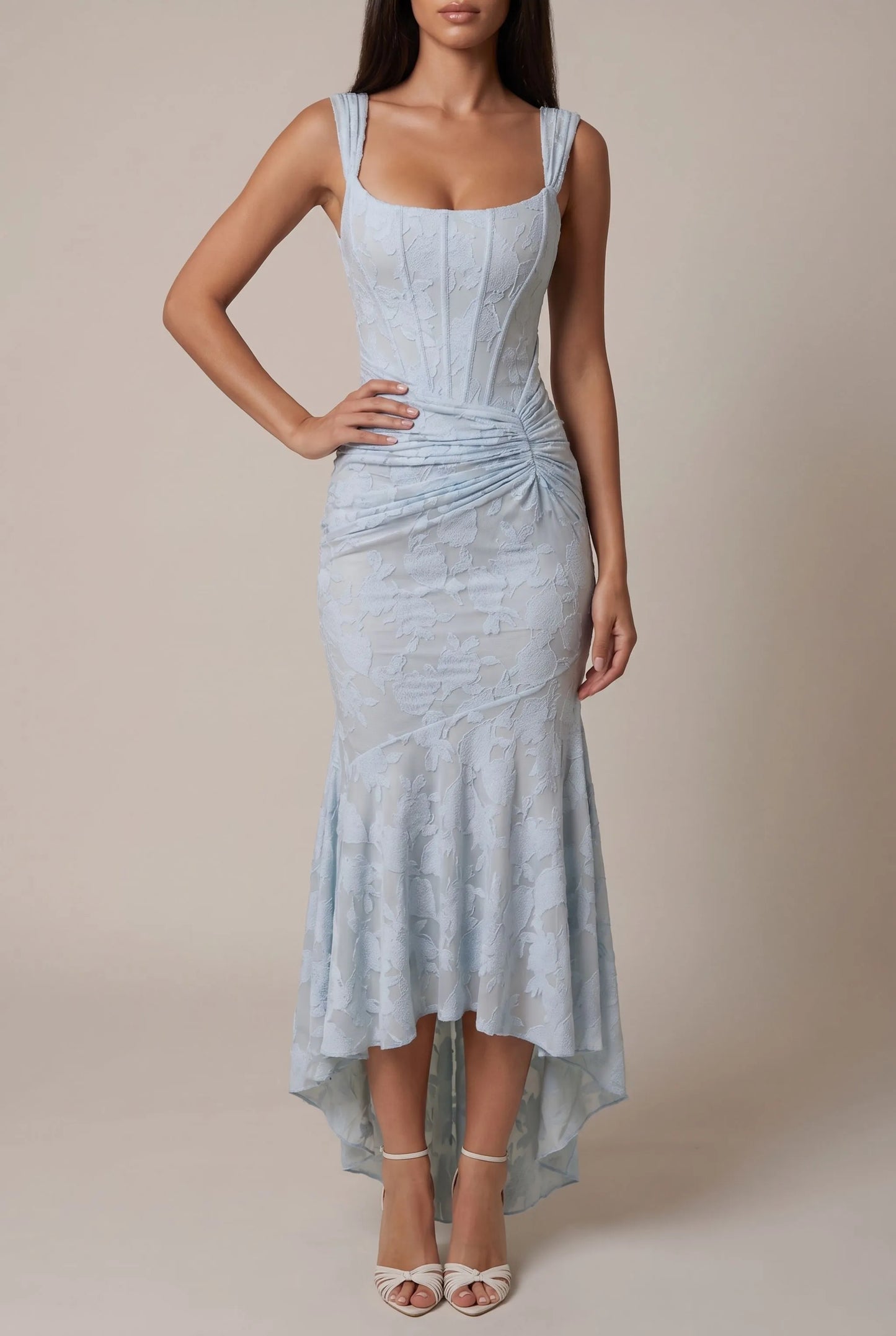 Lurelle | Elegantes Asymmetrisches Maxikleid Für Hochzeitsgäste