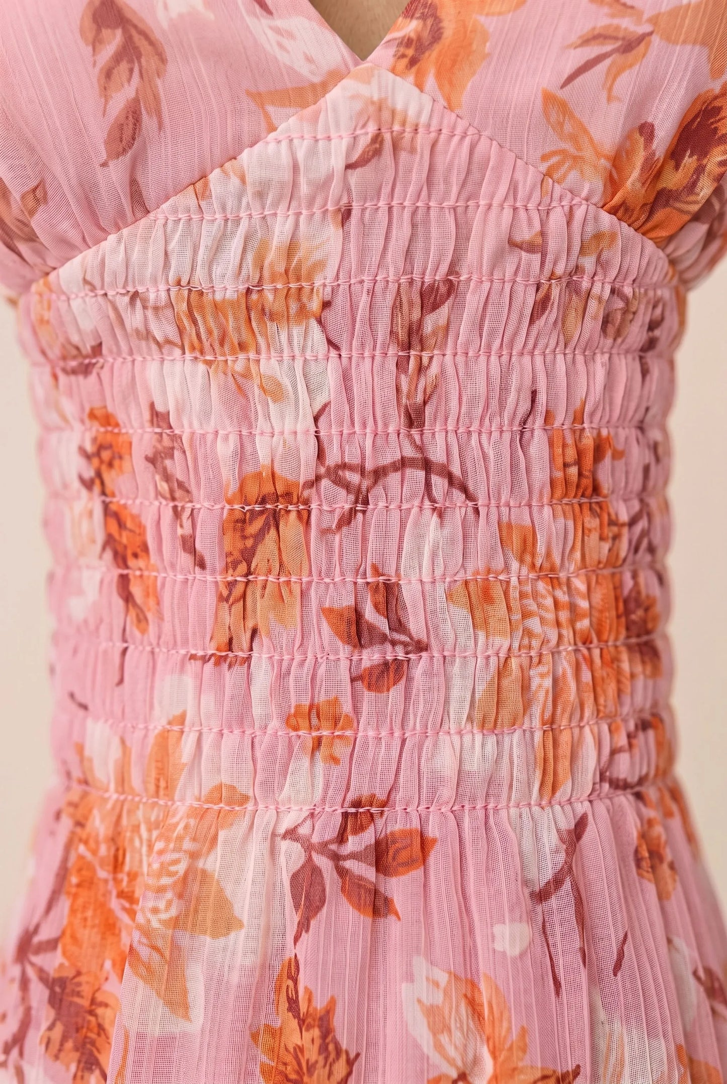 Milyris | Figurbetontes Midikleid