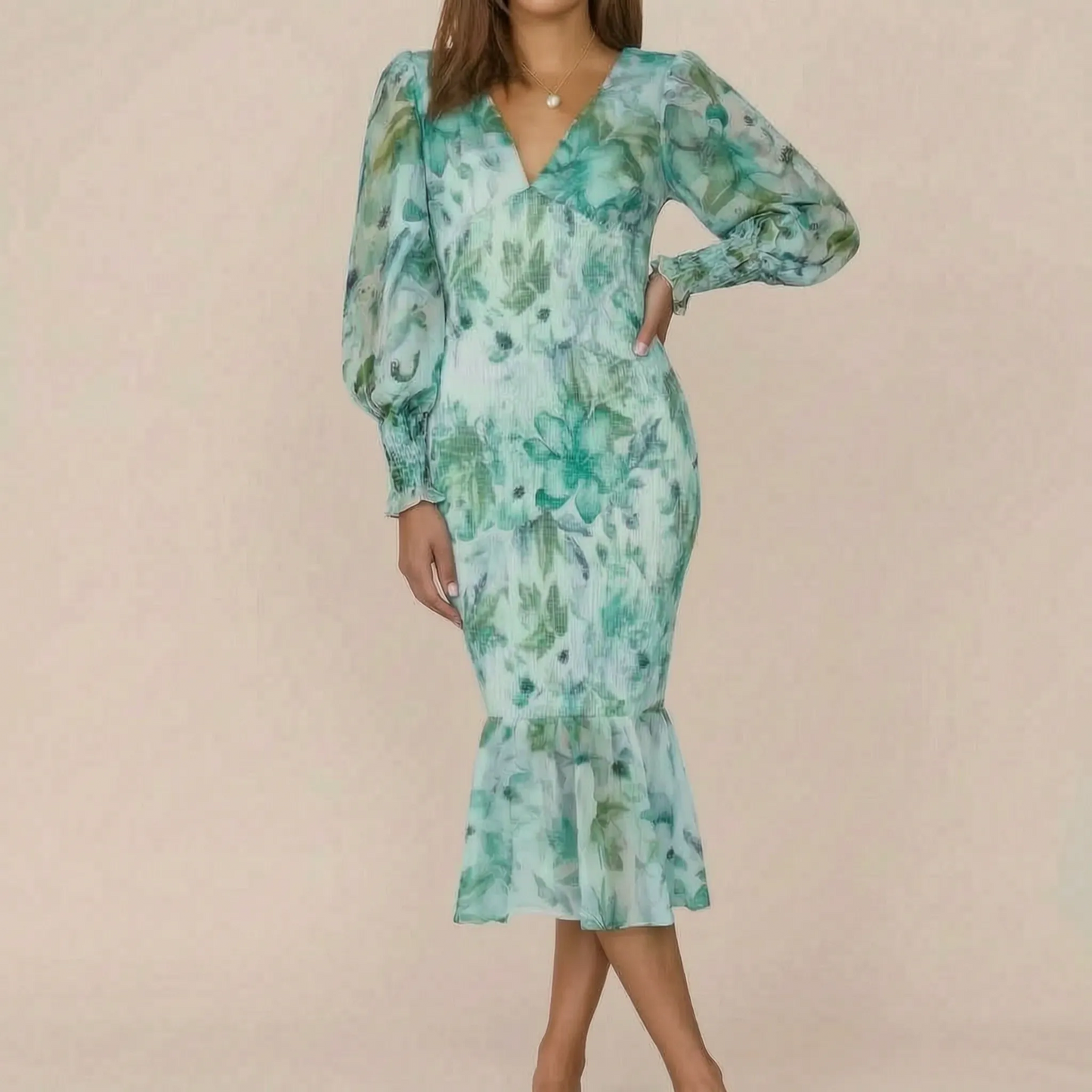 Milyris | Figurbetontes Midikleid
