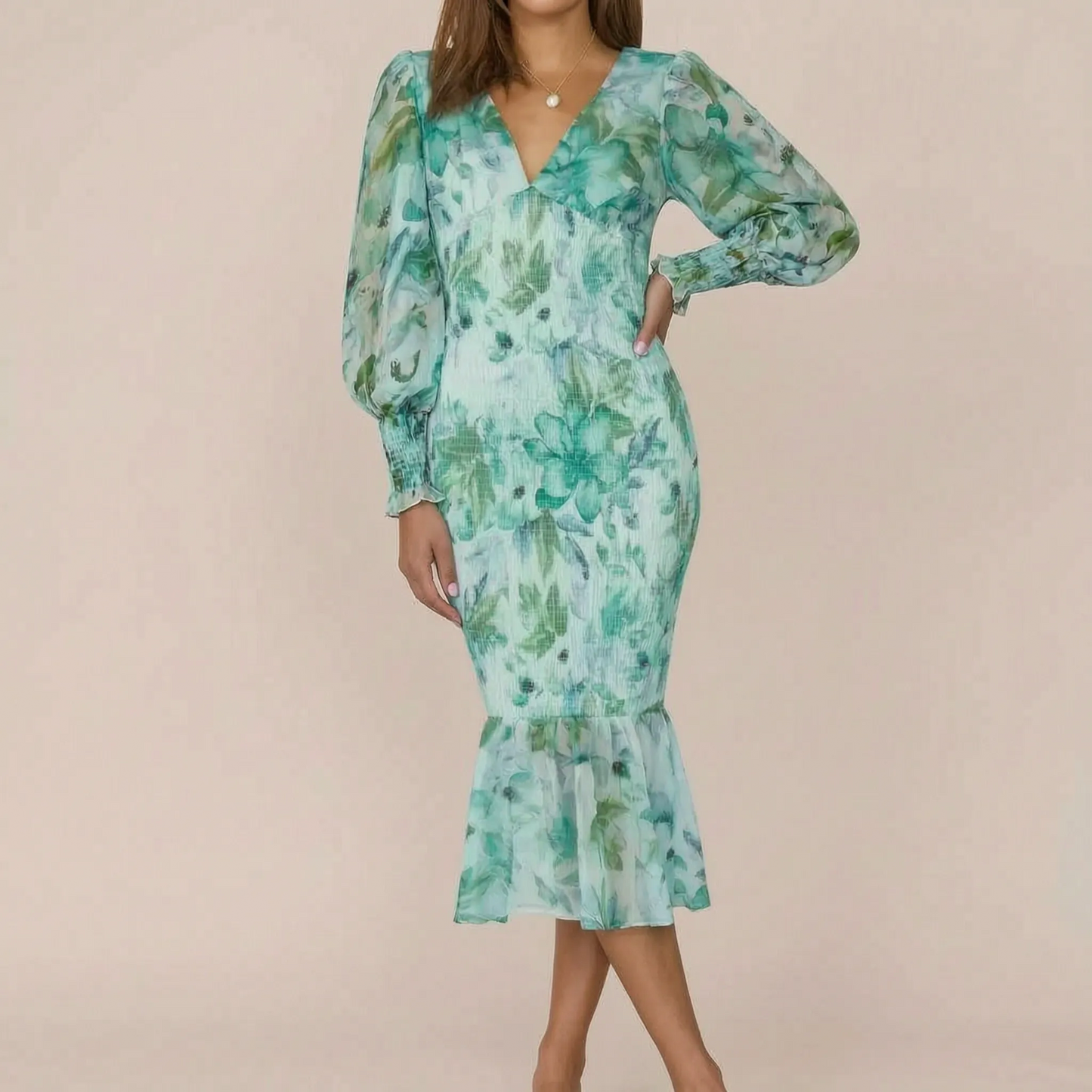 Mirelle | Figurbetontes Midikleid Mit Blumenmuster