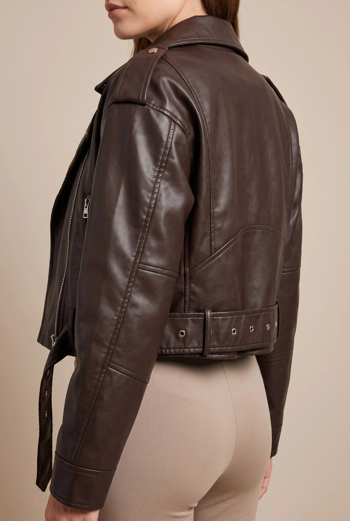 Motorixa | Kurze Bikerjacke Im Motorradstil