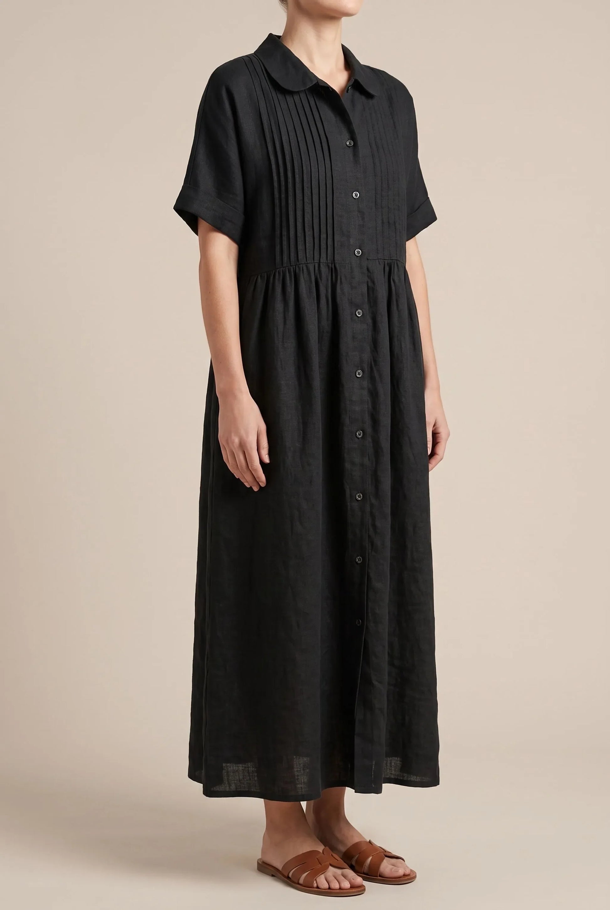 Nivenia | Weit Geschnittenes Sommerkleid Mit Halber Knopfleiste