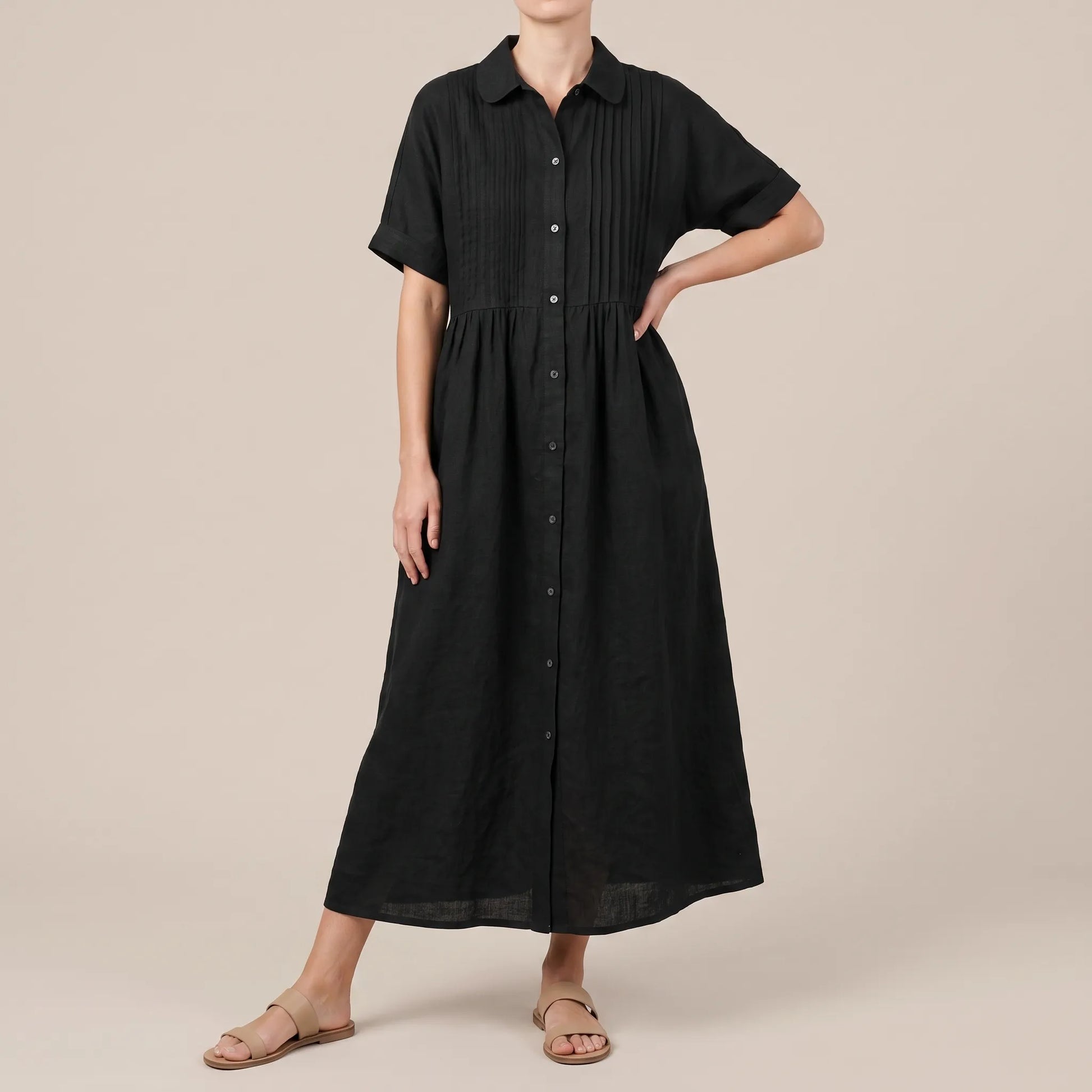 Nivenia | Weit Geschnittenes Sommerkleid Mit Halber Knopfleiste