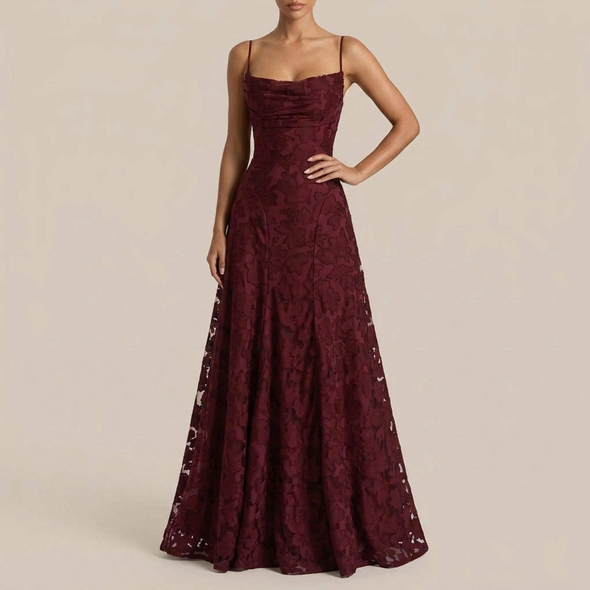 Nocelle | Ärmelloses Maxikleid Mit Floraler Textur