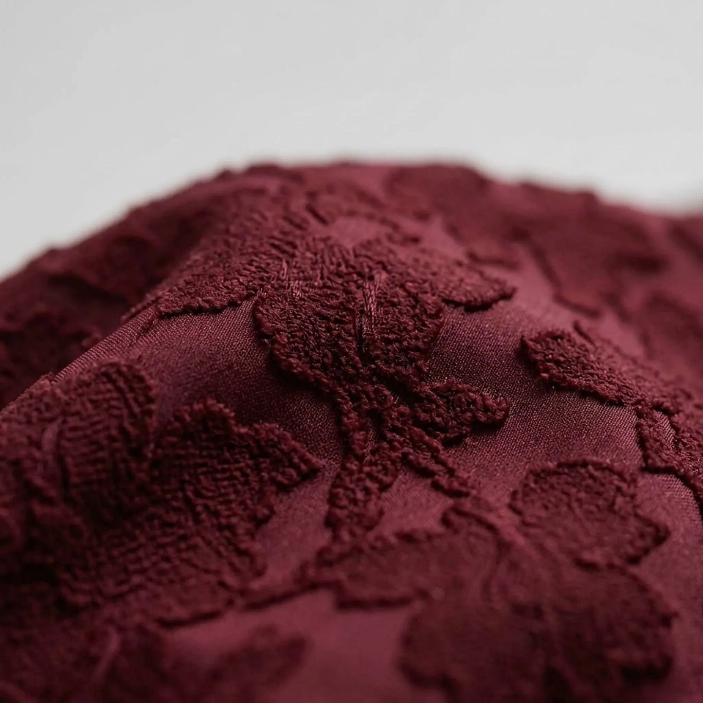 Nocelle | Ärmelloses Maxikleid Mit Floraler Textur