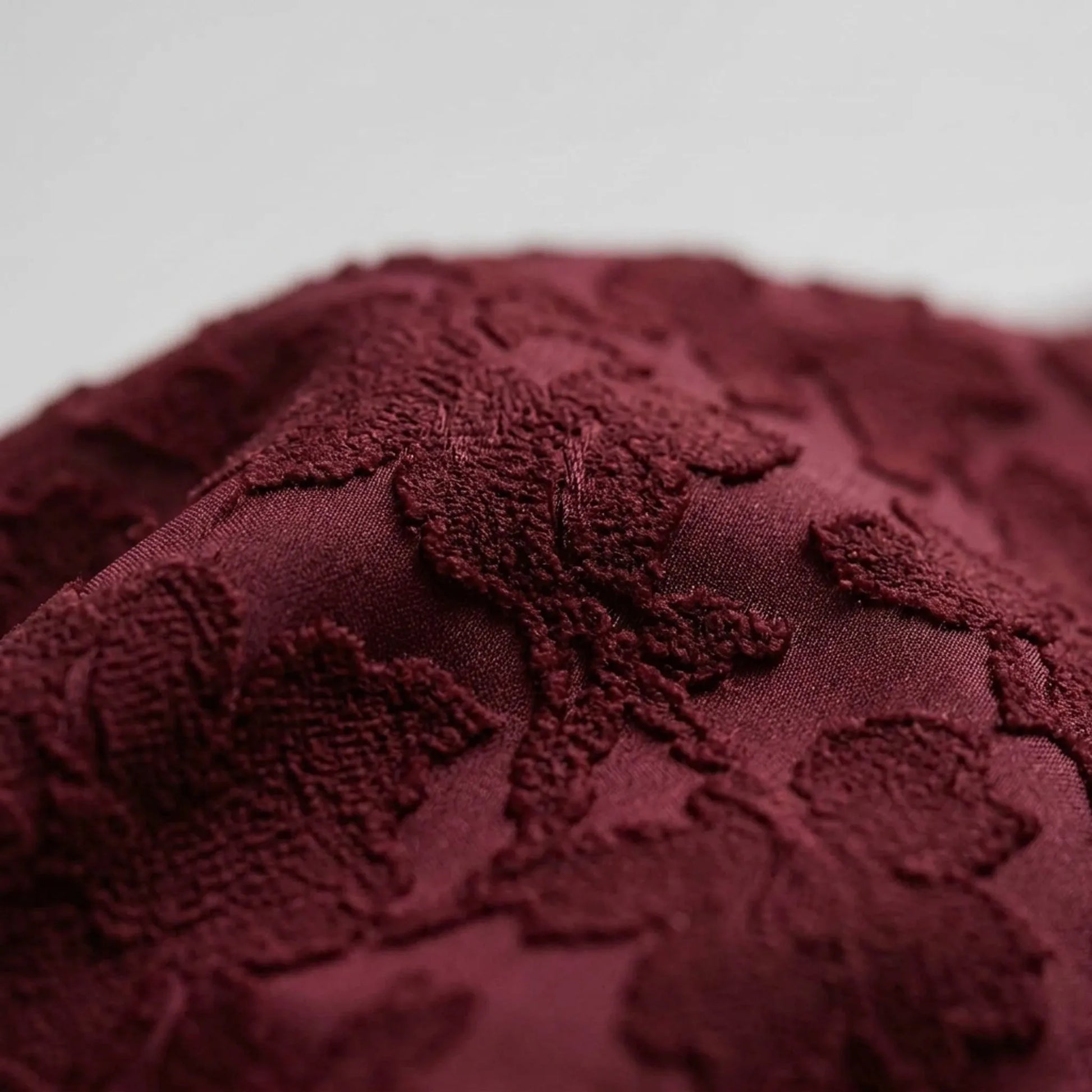 Nocelle | Ärmelloses Maxikleid Mit Floraler Textur