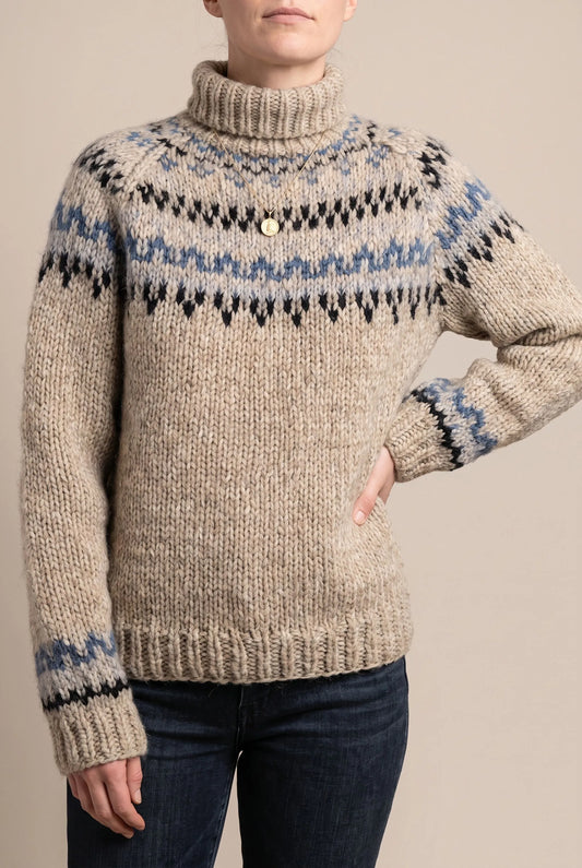 NordKnit | Grob Gestrickter Rollkragenpullover Mit Skandinavischem Muster