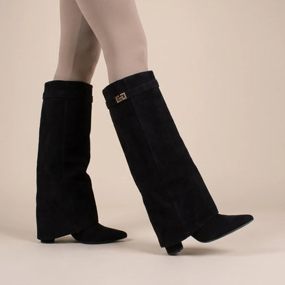 NovaBoot | Flache Kniehohe Damenschlupfstiefel