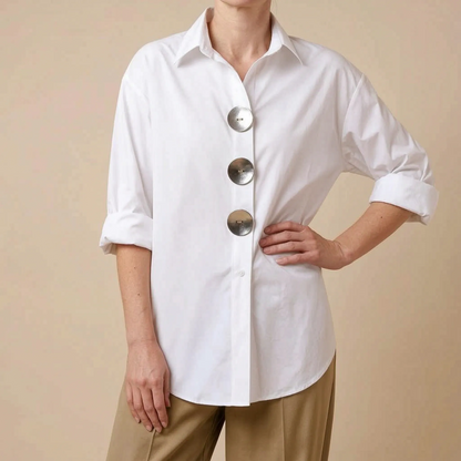 OversizeBlouse | Hellblaue Damenbluse Mit Statement-Knöpfen