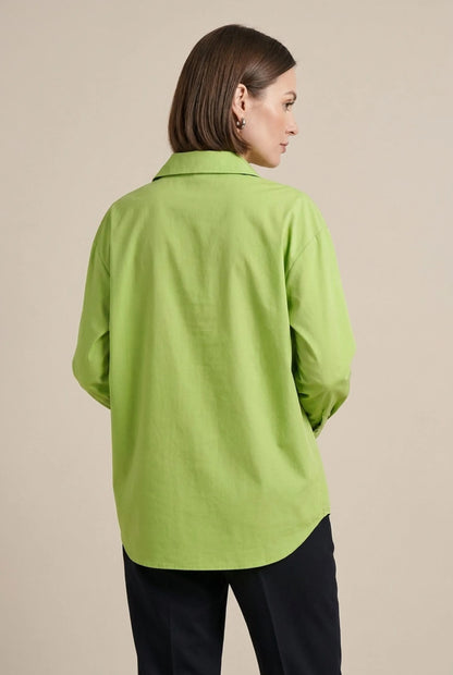 OversizeBlouse | Hellblaue Damenbluse Mit Statement-Knöpfen