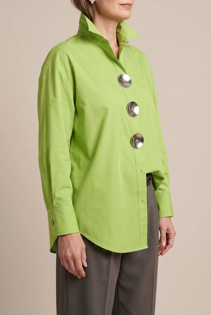 OversizeBlouse | Hellblaue Damenbluse Mit Statement-Knöpfen