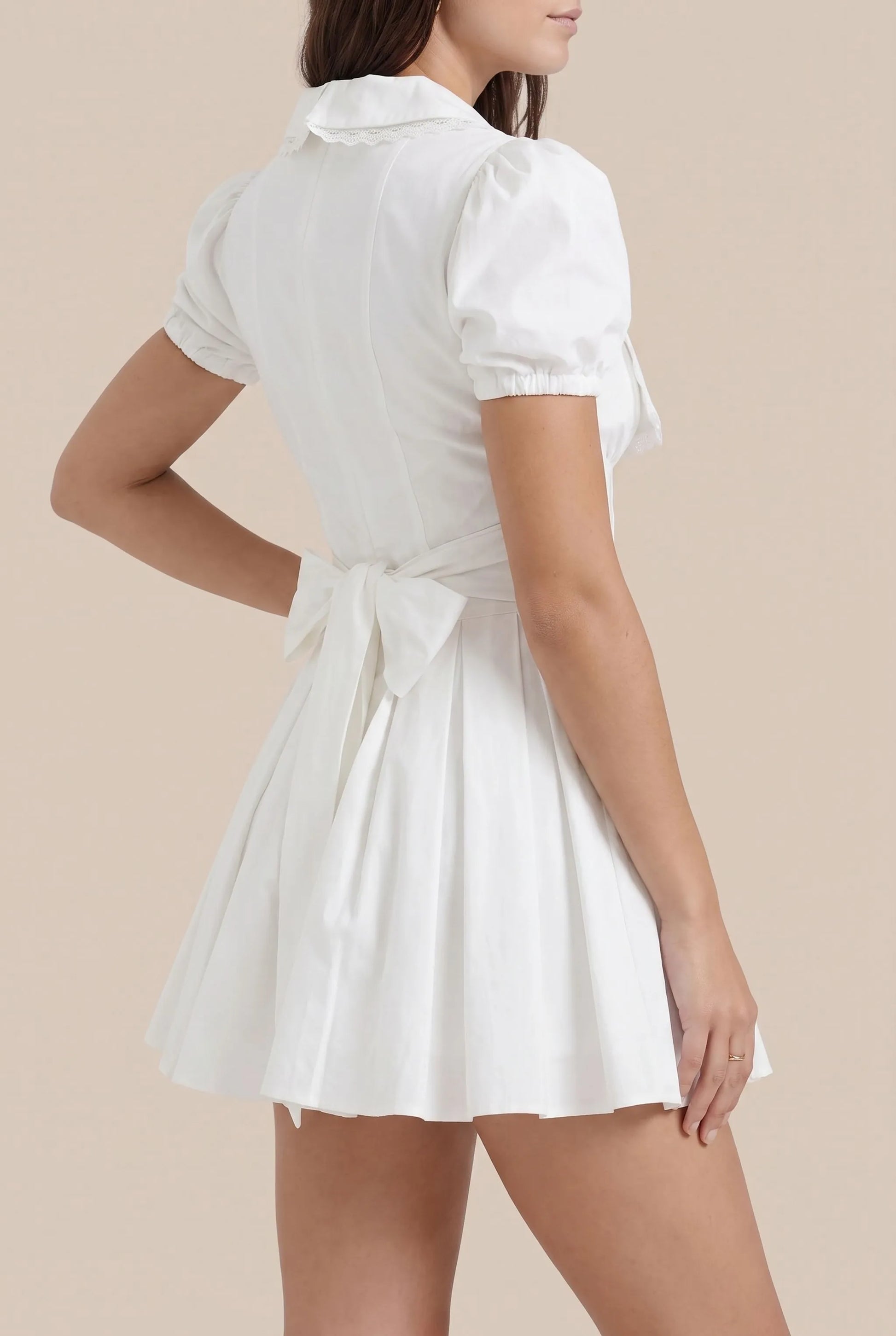 Pleatia | Kurzes Sommerkleid Mit Plissiertem Rockteil