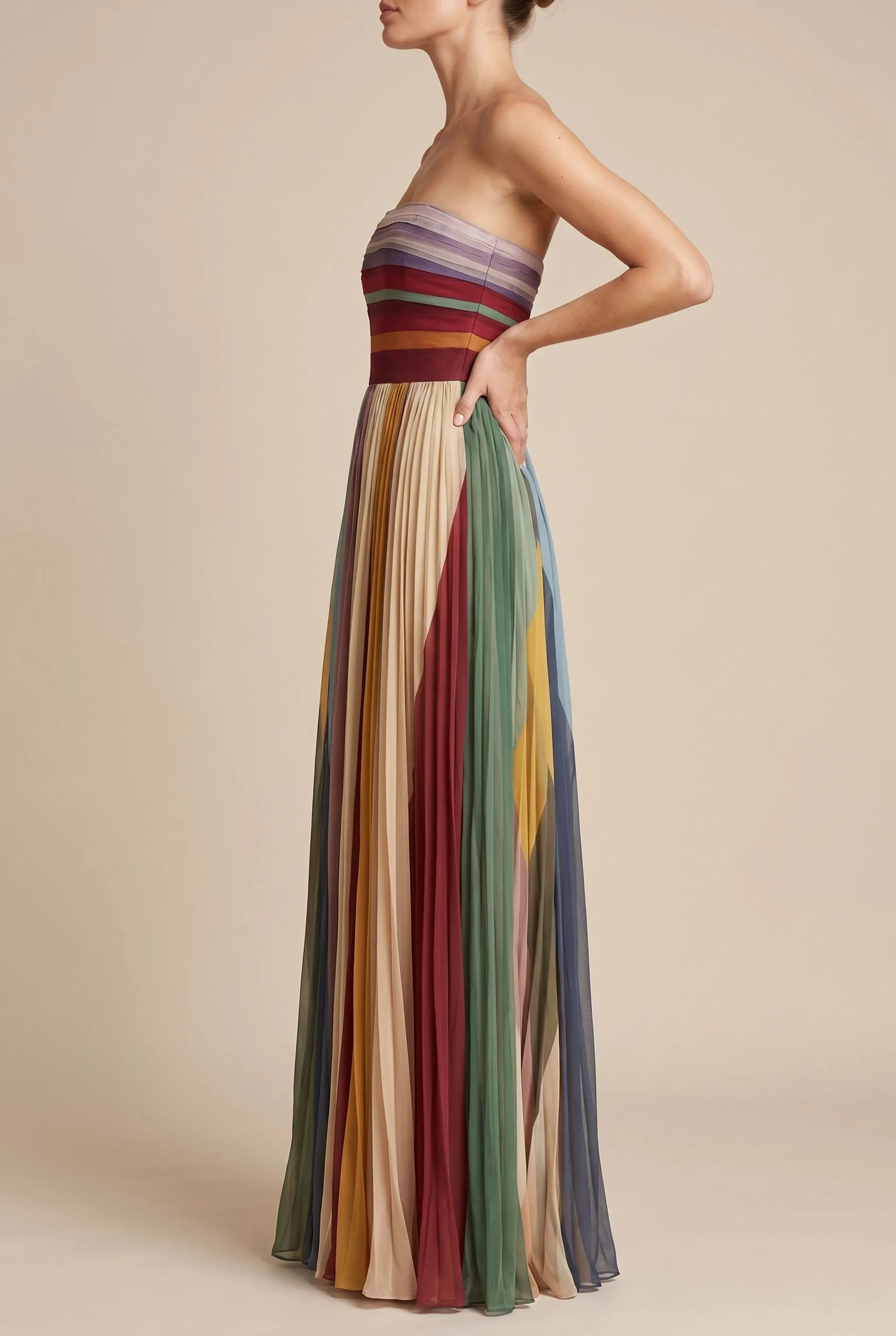 Pleatoa | Trägerloses Maxikleid Für Den Sommer