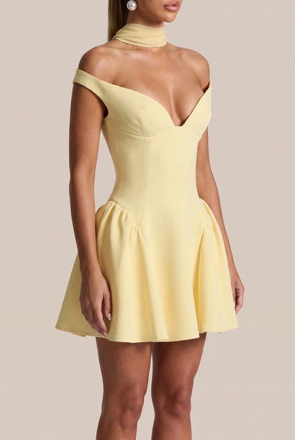 Rouvia | Elegantes Rückenfreies Minikleid Für Damen