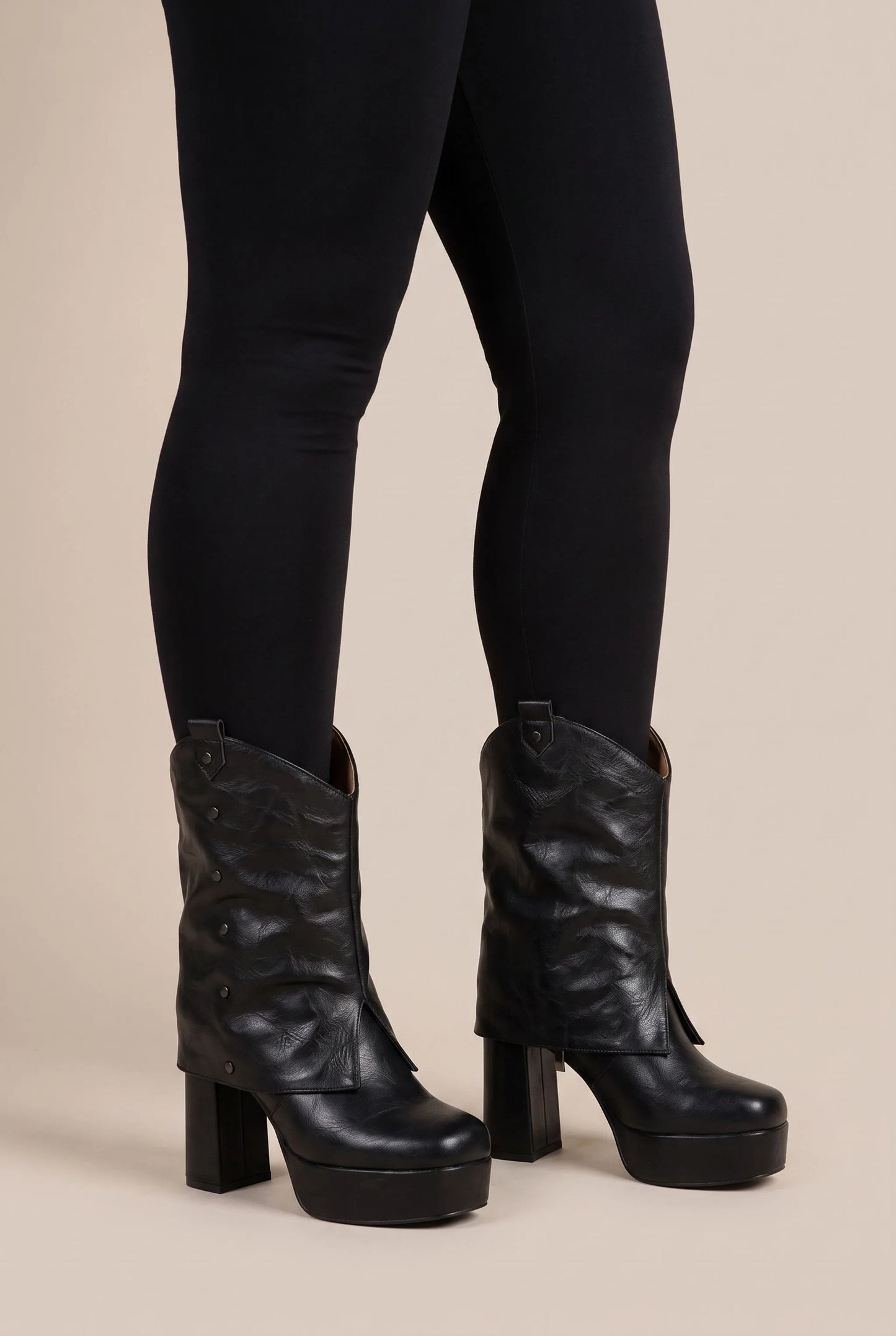 Rovelo | Ausgefallene Plateau-Cowboystiefel