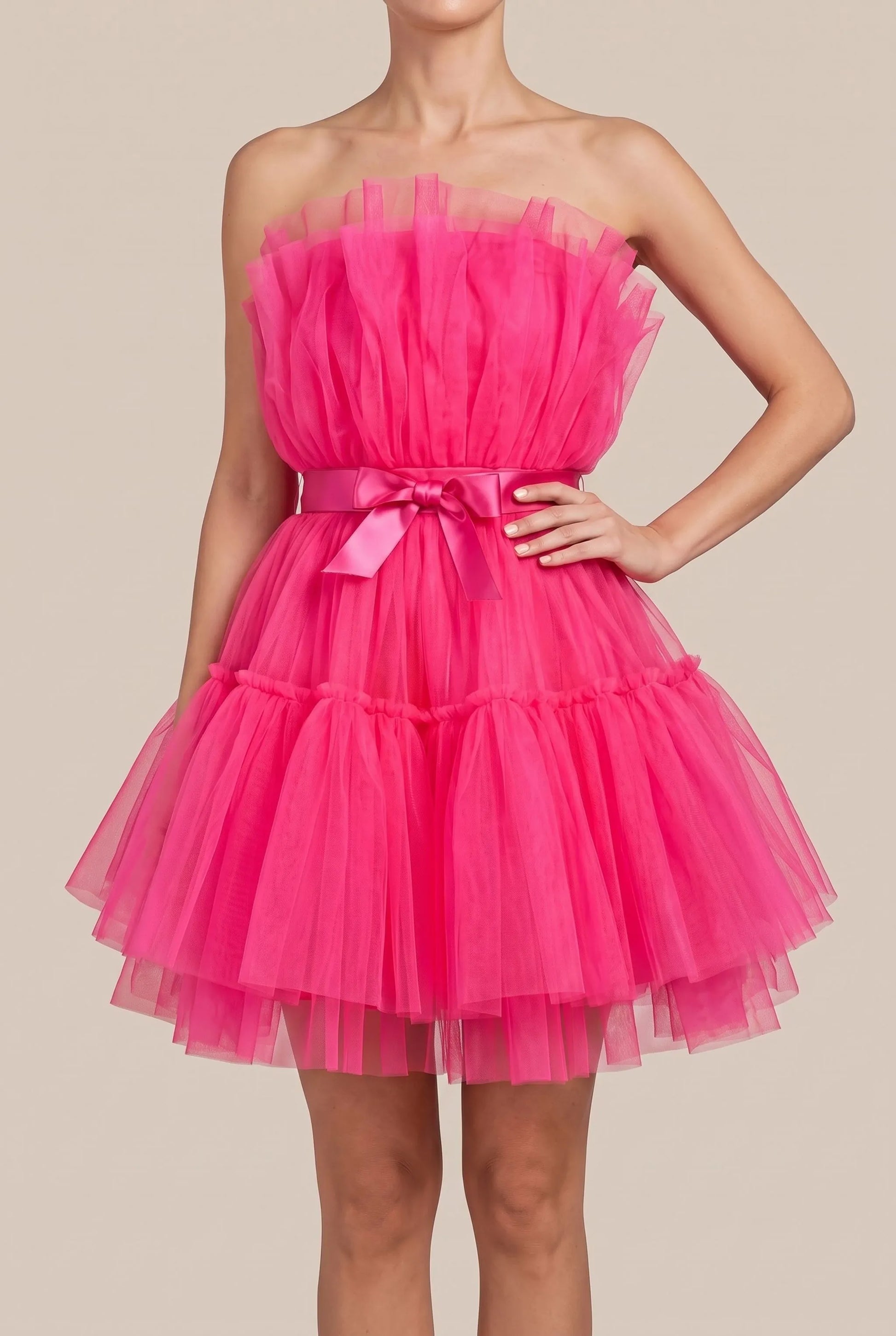 Ruffla | Trägerloses Gestuftes Minikleid